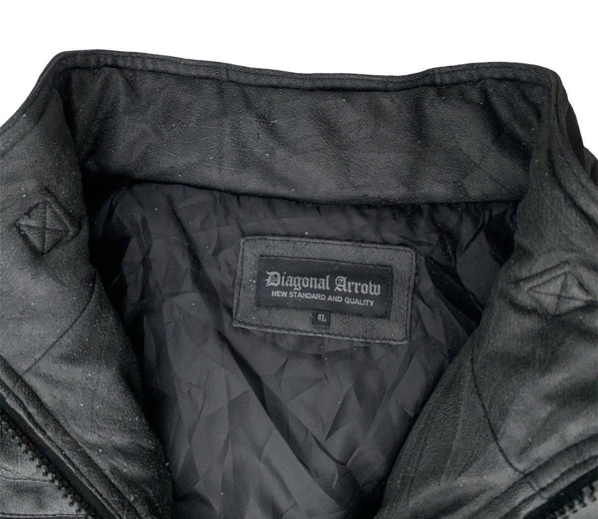 Japanese Brand Vintage Diagonal Arrow Synthetic Leather Jacket Size US L / EU 52-54 / 3 - 5 Thumbnail