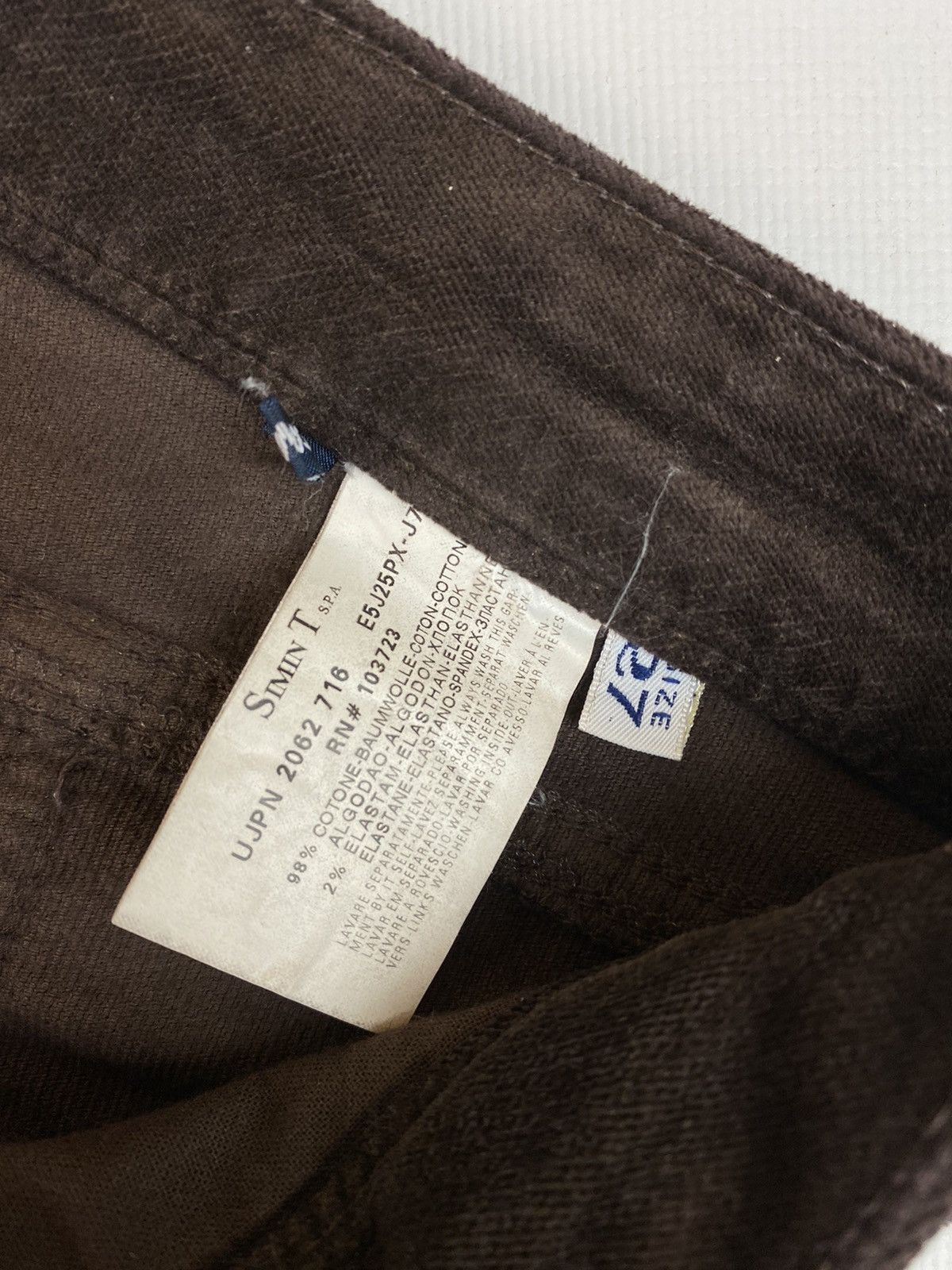 Emporio Armani × Vintage Women’s Pants Emporio Armani Jeans Velvet Size 27 Size 27" / US 4 / IT 40 - 9 Thumbnail