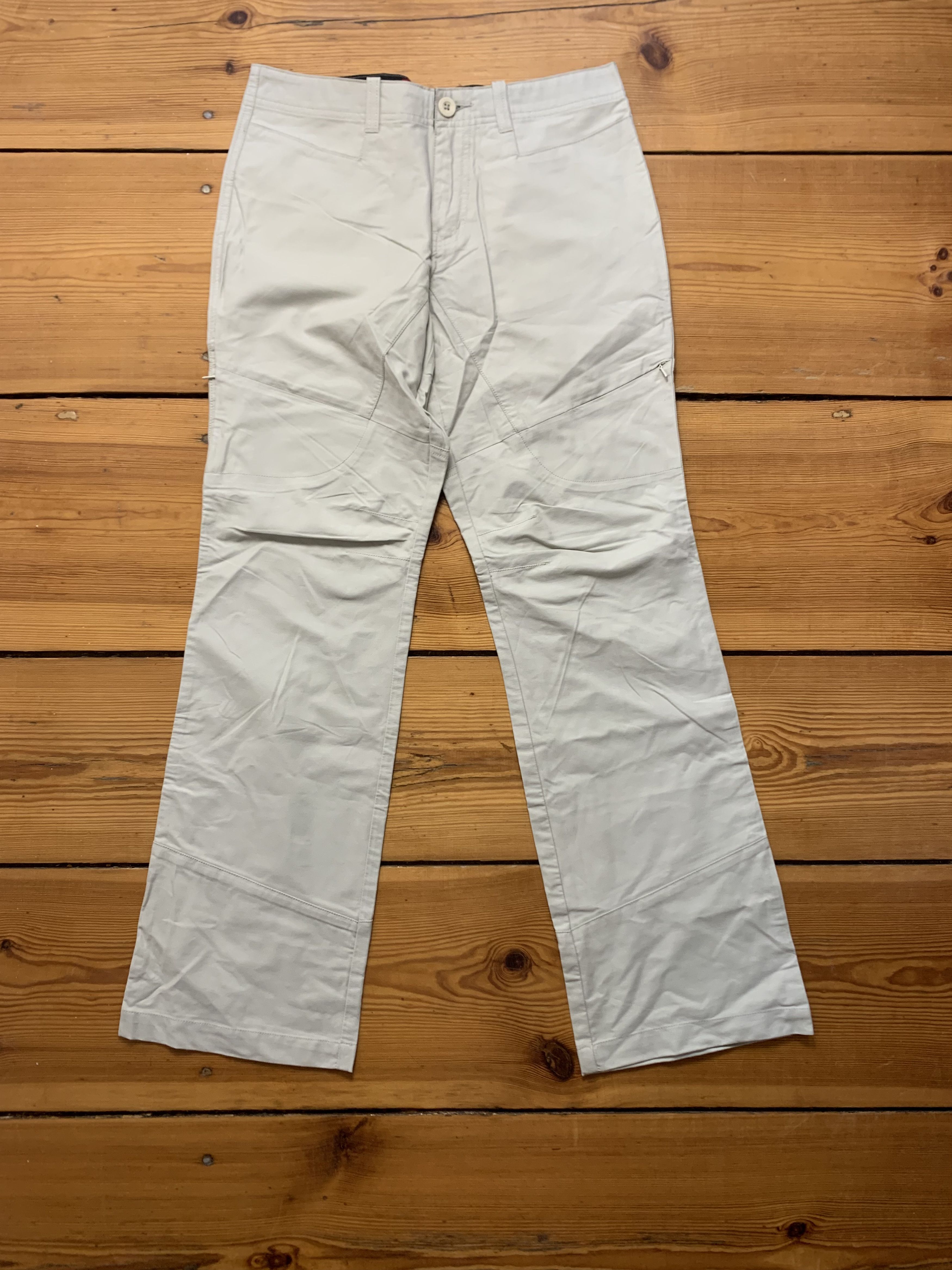 Japanese Brand × Oakley Vintage Oakley Hiking Beige Pants Simillar to Arcteryx Size US 29 - 1 Thumbnail