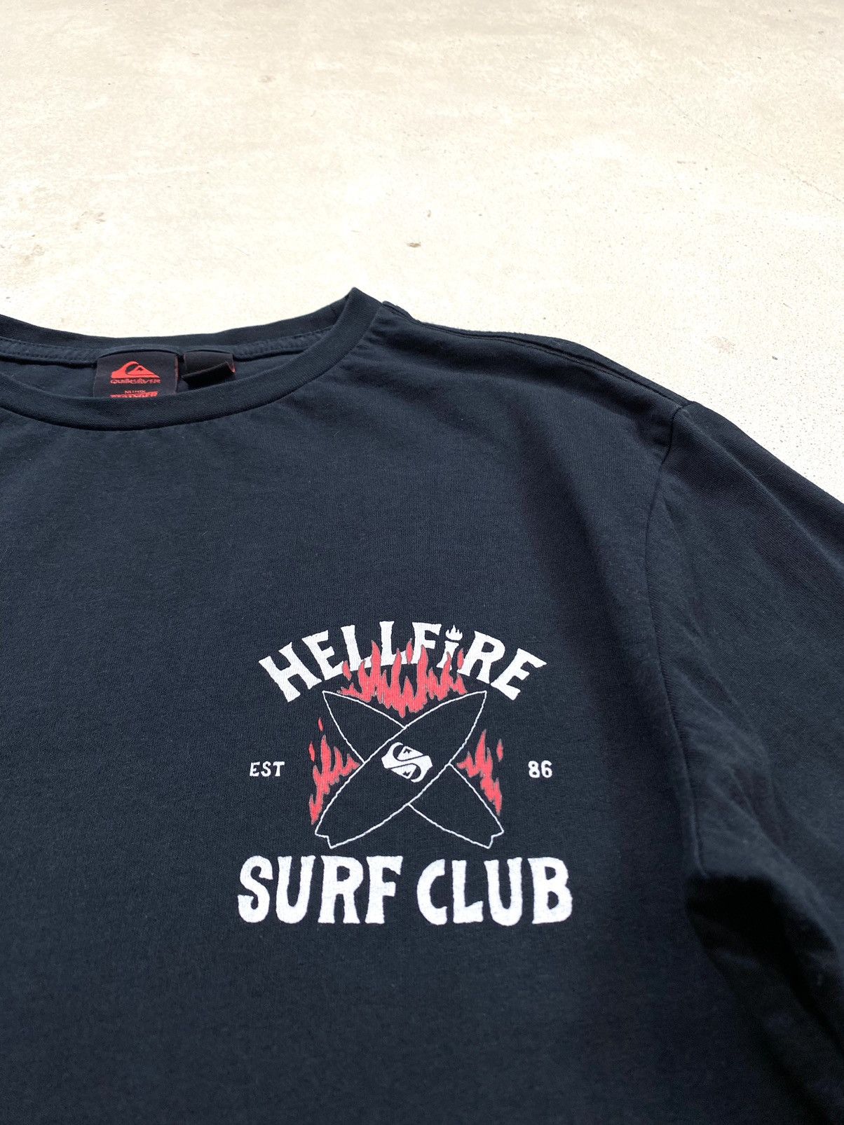 Quiksilver Vintage Quiksilver Stranger Things Hellfire Movie Longsleeve Size US M / EU 48-50 / 2 - 4 Thumbnail