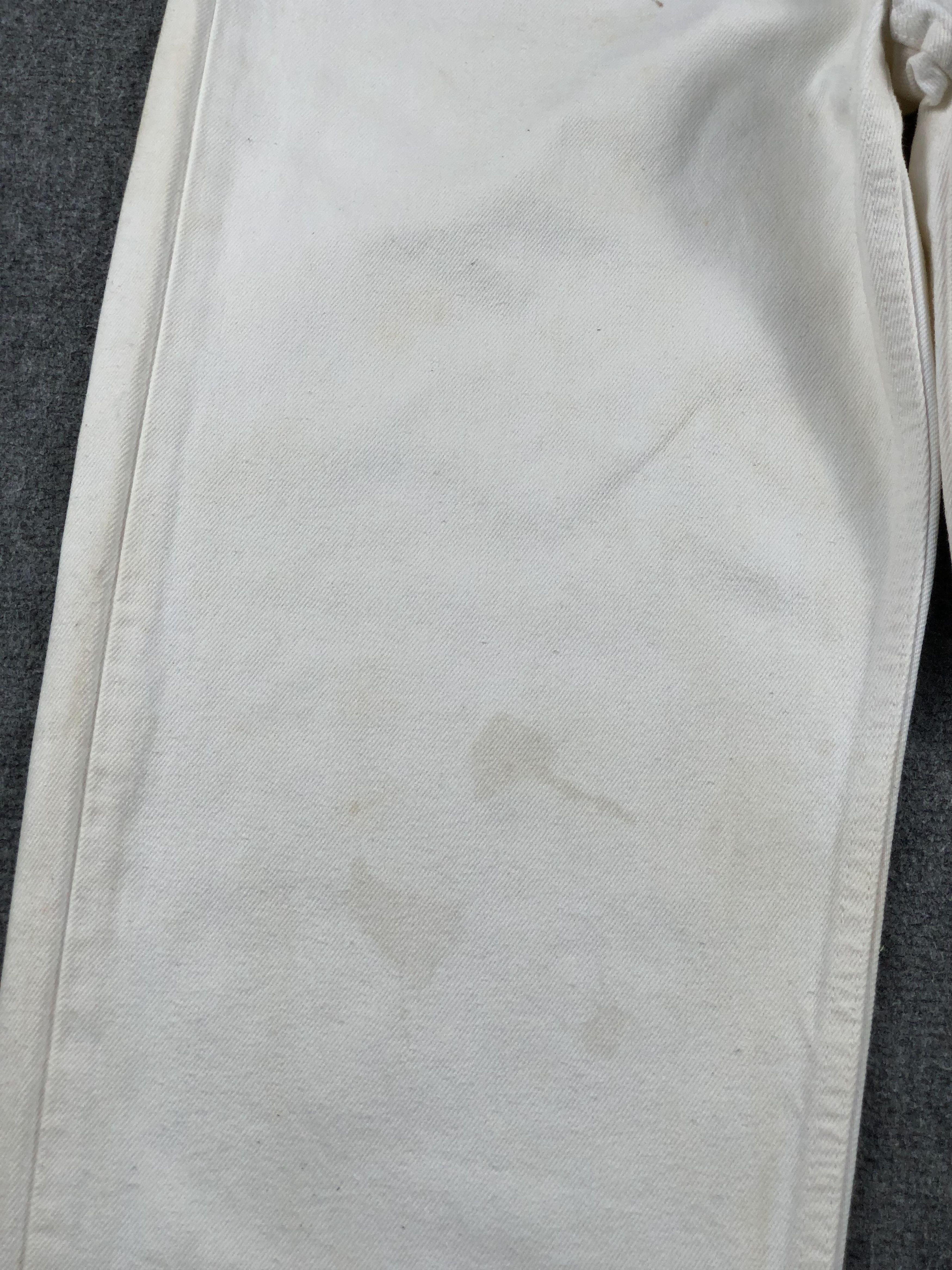 Levi's Vintage 90s Levis 550 Dirty White Colour Jeans DP2389 Size US 36 / EU 52 - 12 Thumbnail