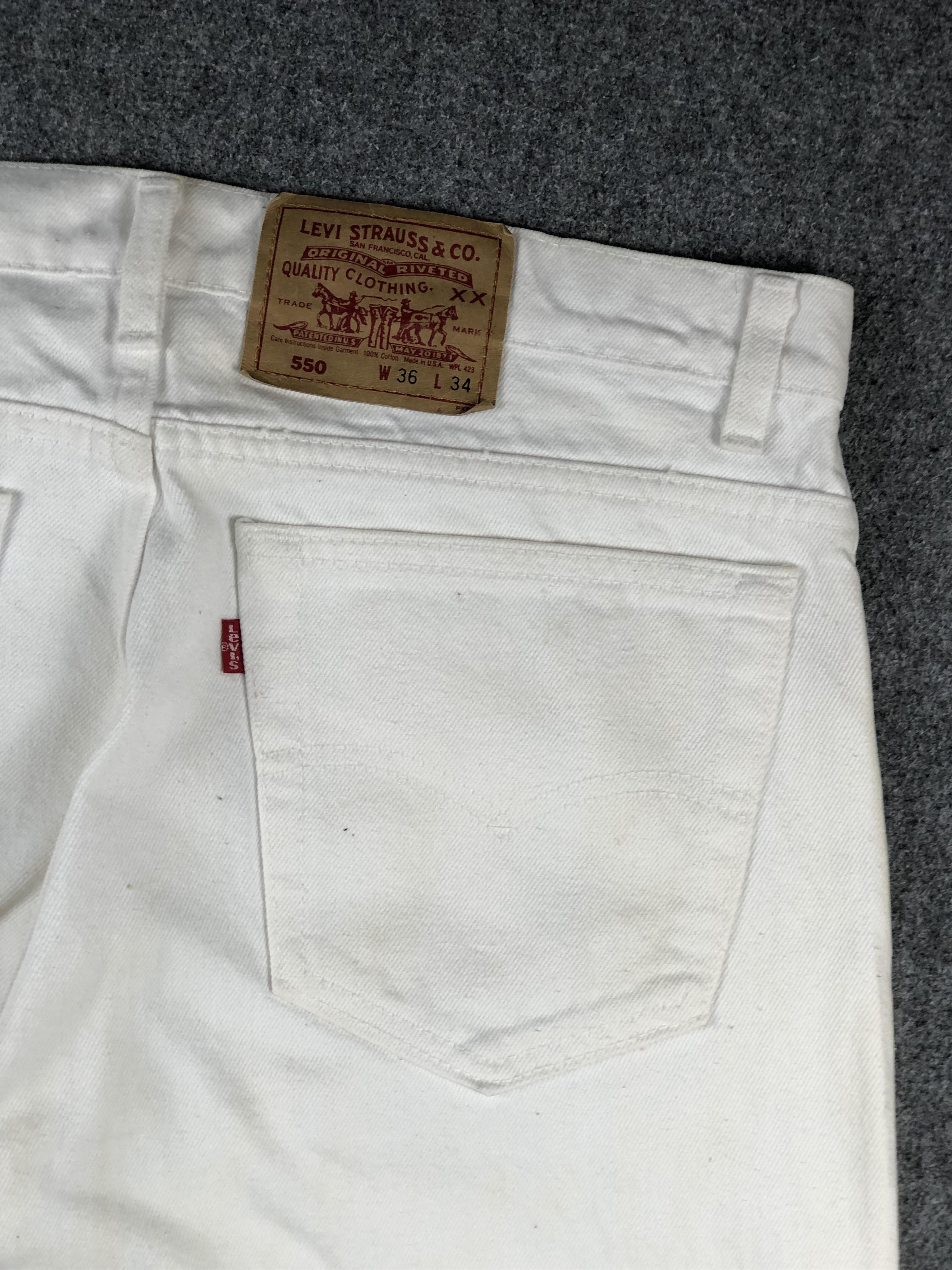 Levi's Vintage 90s Levis 550 Dirty White Colour Jeans DP2389 Size US 36 / EU 52 - 17 Thumbnail