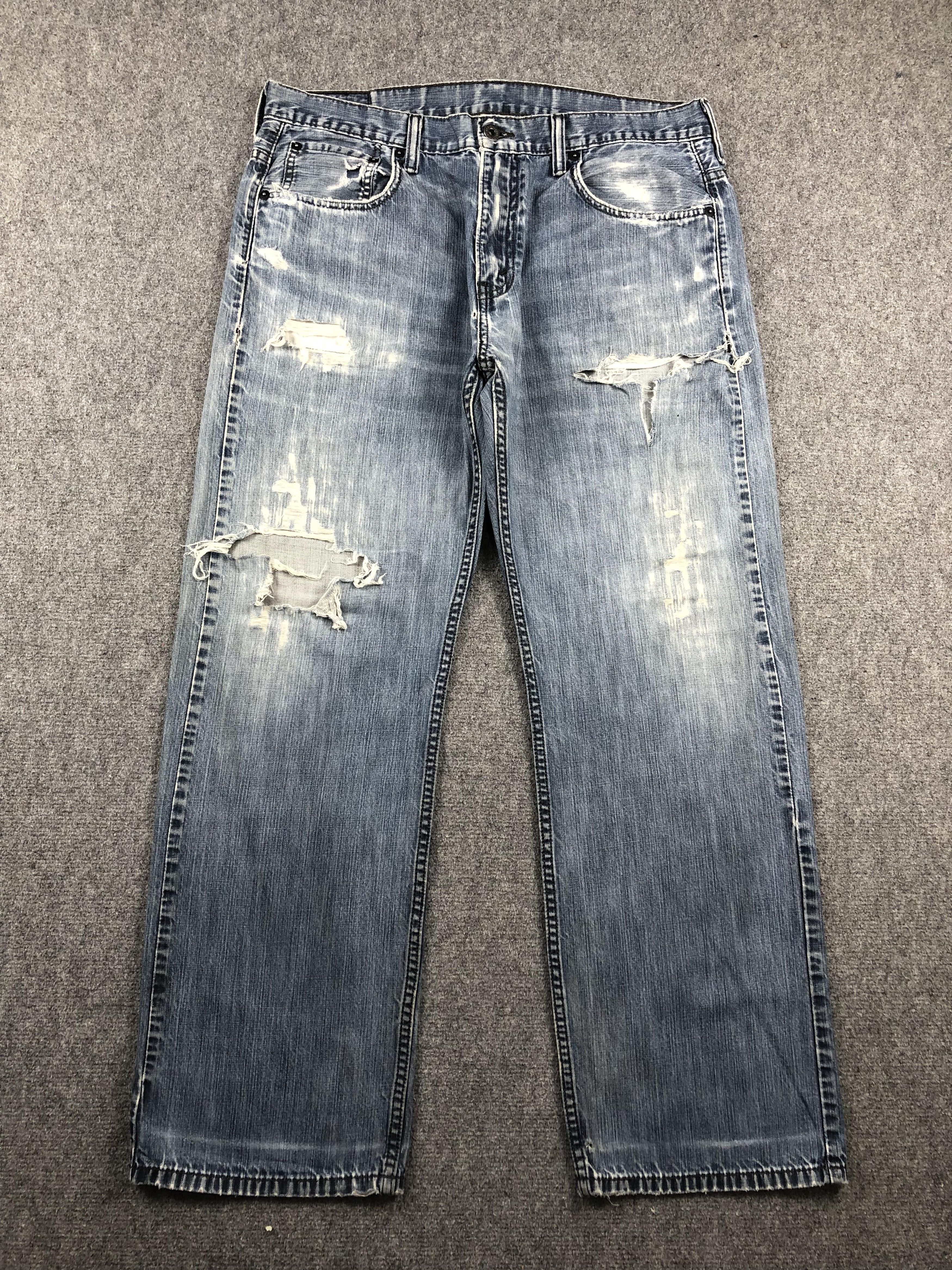 Levi's Vintage Distressed Levis 569 Baggy Faded Blue Jeans DP2390 Size US 36 / EU 52 - 1 Thumbnail