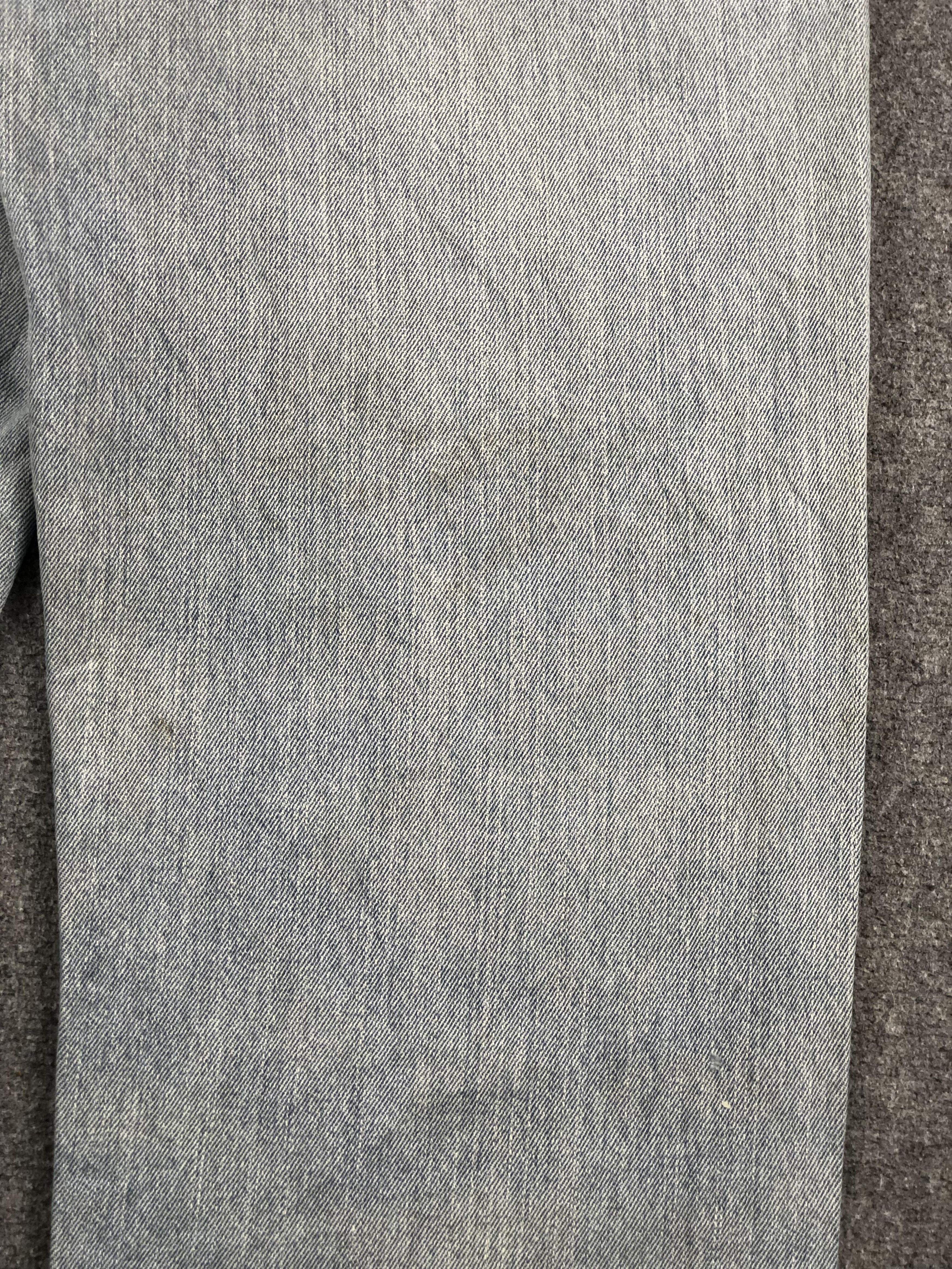 Levi's Vintage Distressed Levis 550 Faded Blue Jeans DP2388 Size US 35 - 18 Thumbnail