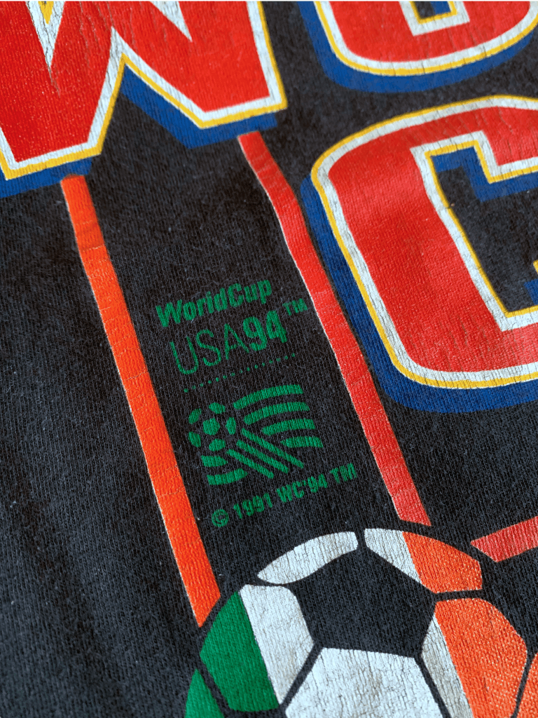 Vintage Vintage 90s World Cup 94 USA Logo Tee Shirt Single Stitch Size US XL / EU 56 / 4 - 5 Thumbnail