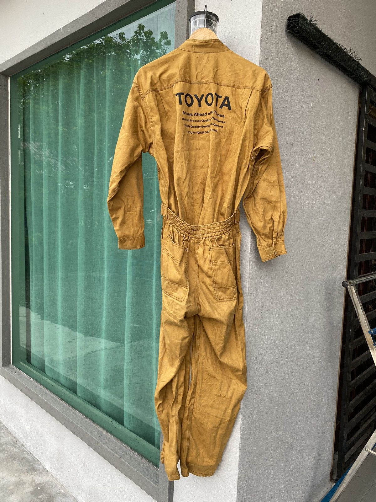 Japanese Brand × Vintage VINTAGE TOYOTA AGVS YELLOW COVERALL Size US L / EU 52-54 / 3 - 8 Thumbnail