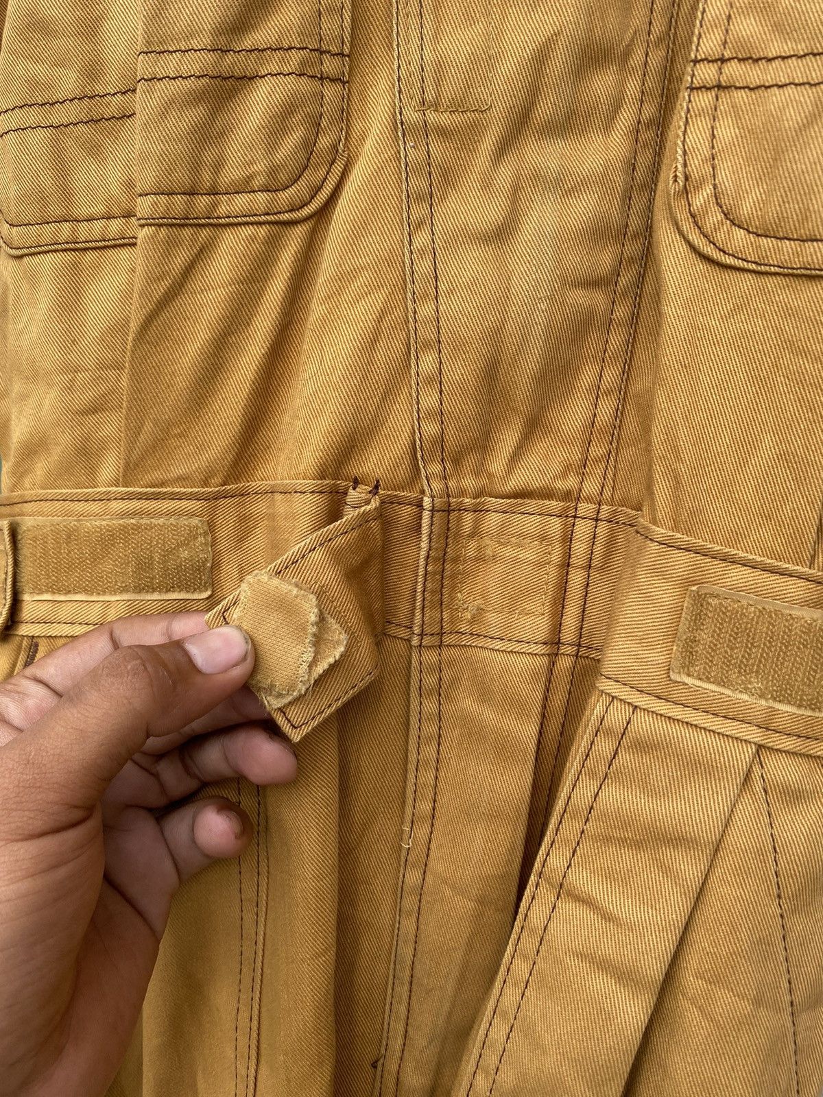 Japanese Brand × Vintage VINTAGE TOYOTA AGVS YELLOW COVERALL Size US L / EU 52-54 / 3 - 10 Thumbnail