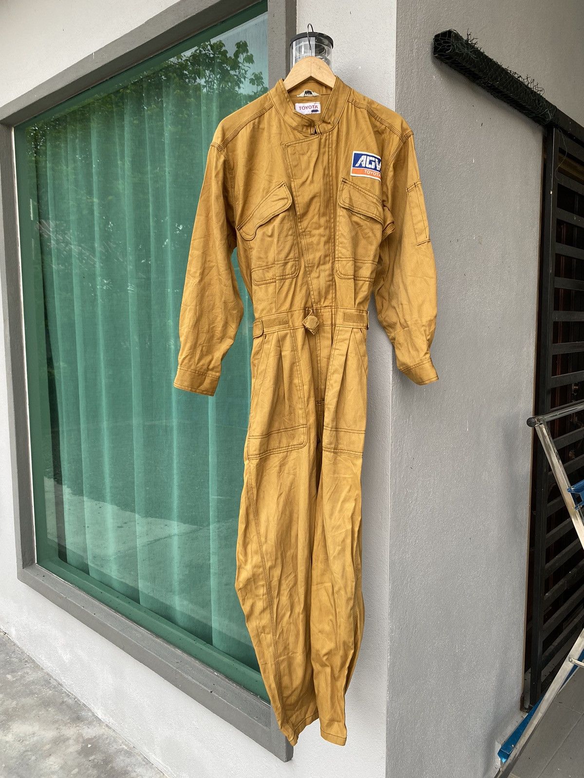 Japanese Brand × Vintage VINTAGE TOYOTA AGVS YELLOW COVERALL Size US L / EU 52-54 / 3 - 2 Thumbnail