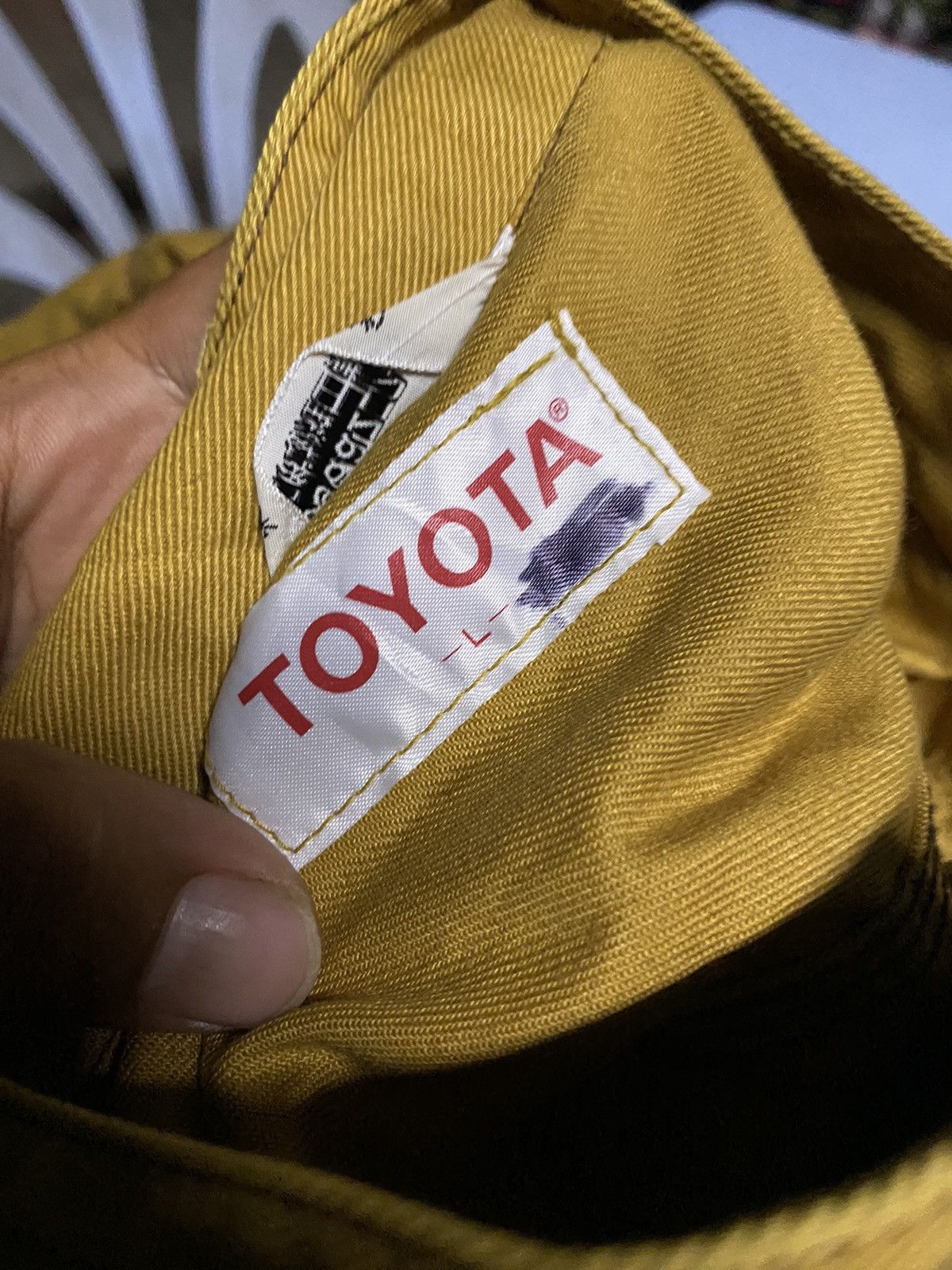 Japanese Brand × Vintage VINTAGE TOYOTA AGVS YELLOW COVERALL Size US L / EU 52-54 / 3 - 9 Thumbnail