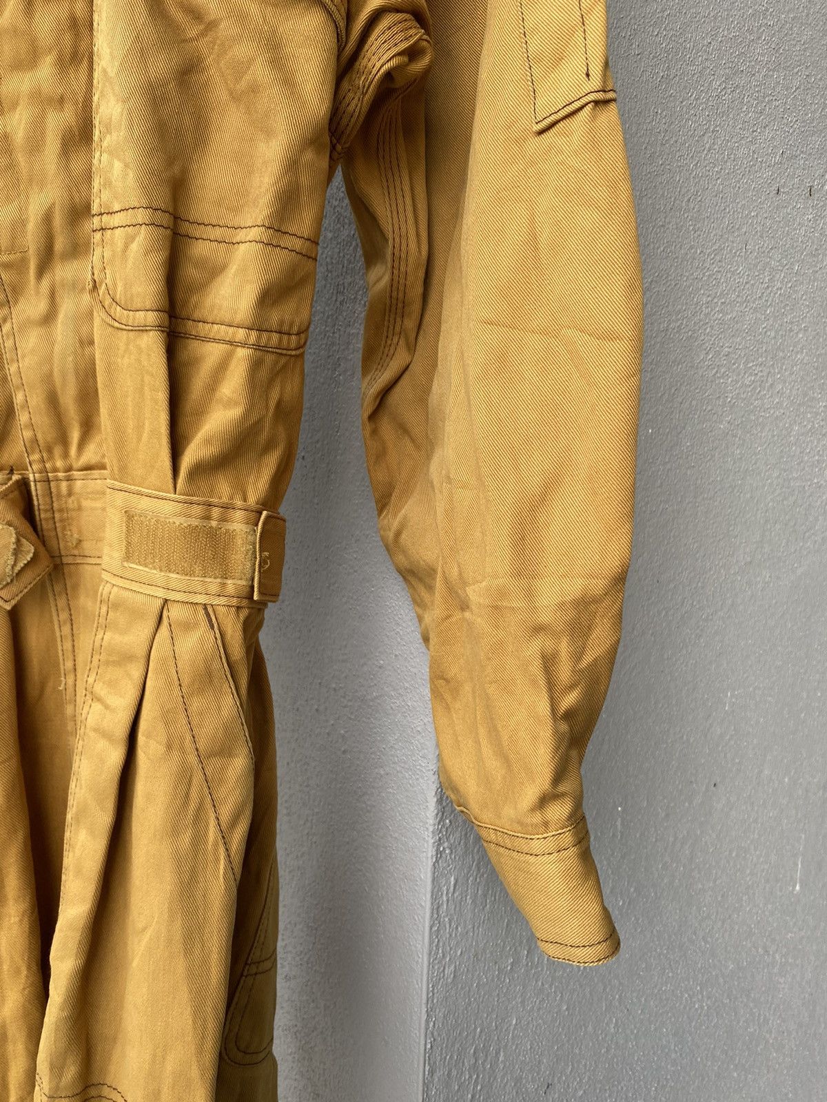 Japanese Brand × Vintage VINTAGE TOYOTA AGVS YELLOW COVERALL Size US L / EU 52-54 / 3 - 5 Thumbnail