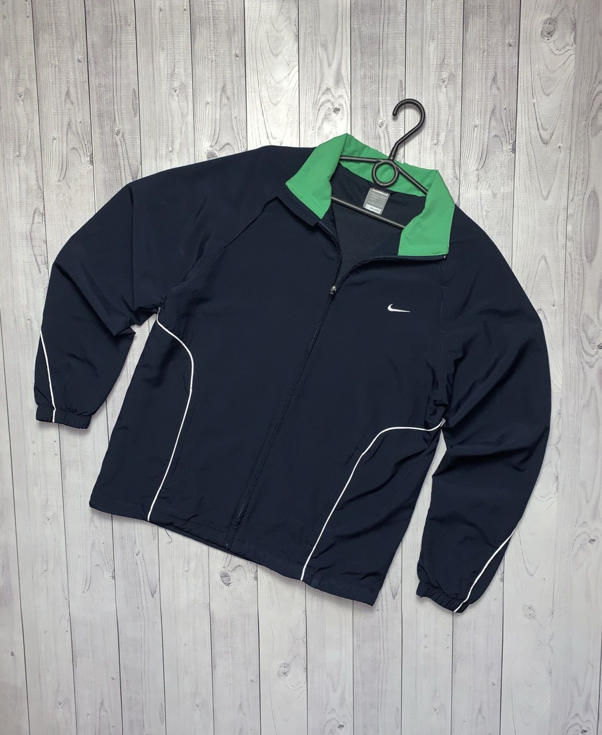Nike × Vintage Vintage Nike track jacket size M logo Size US M / EU 48-50 / 2 - 1 Thumbnail