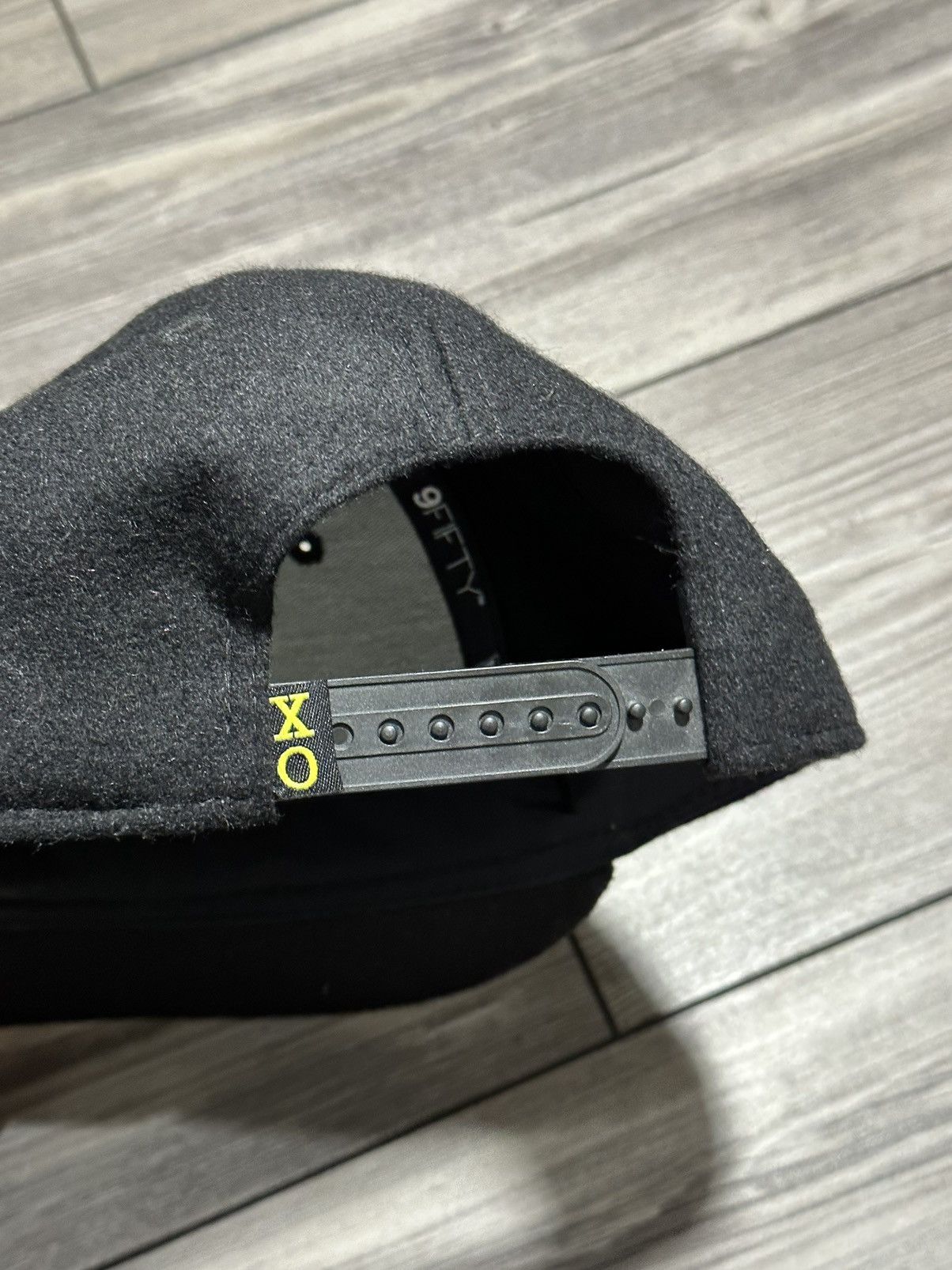The Weeknd × XO The Weeknd Beauty Behind The Madness XO New Era Snapback Size ONE SIZE - 3 Thumbnail