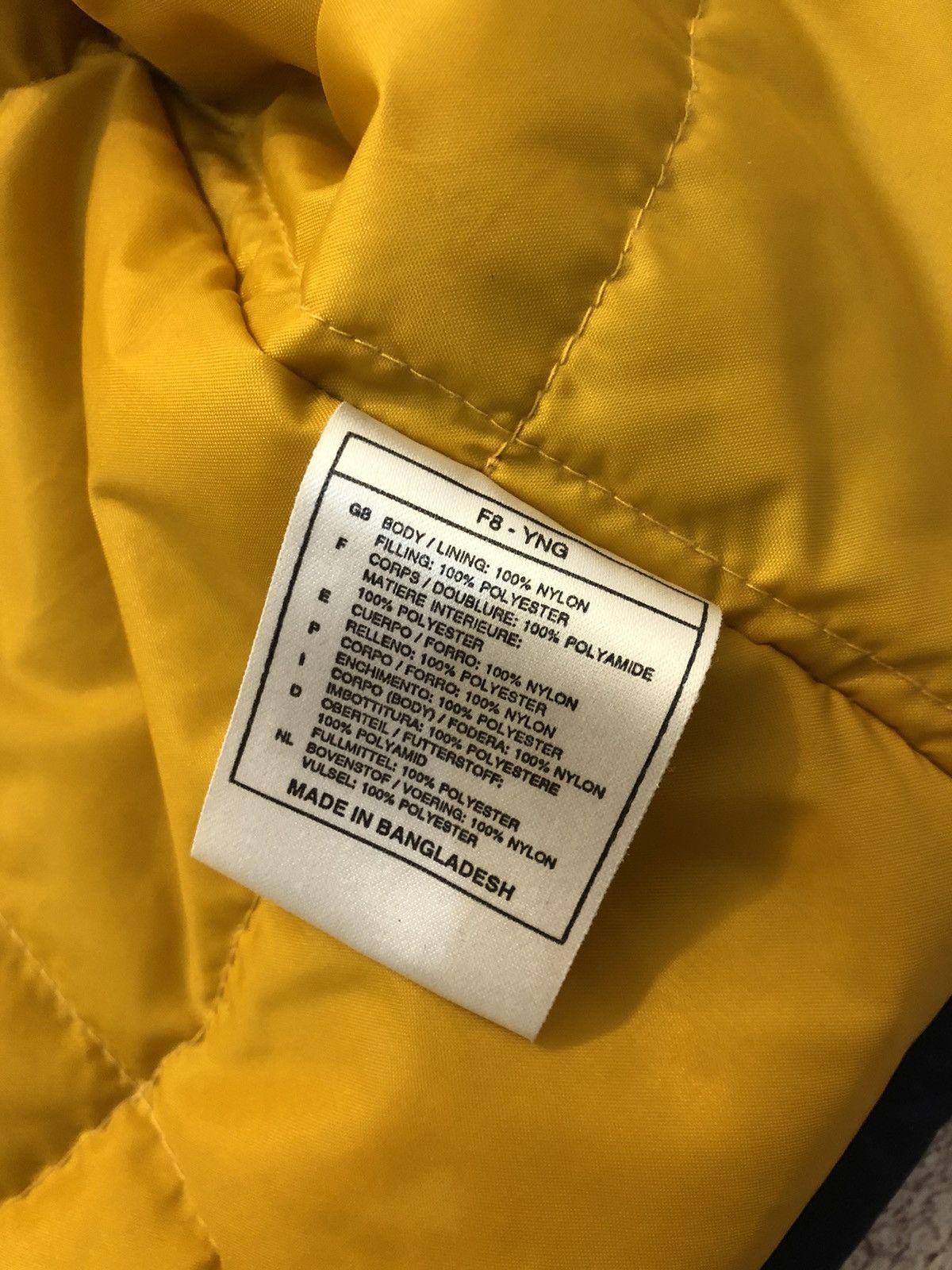 Nike × Vintage Big Logo Vintage Nike Nylon Light Puffer Jacket Size US M / EU 48-50 / 2 - 7 Thumbnail