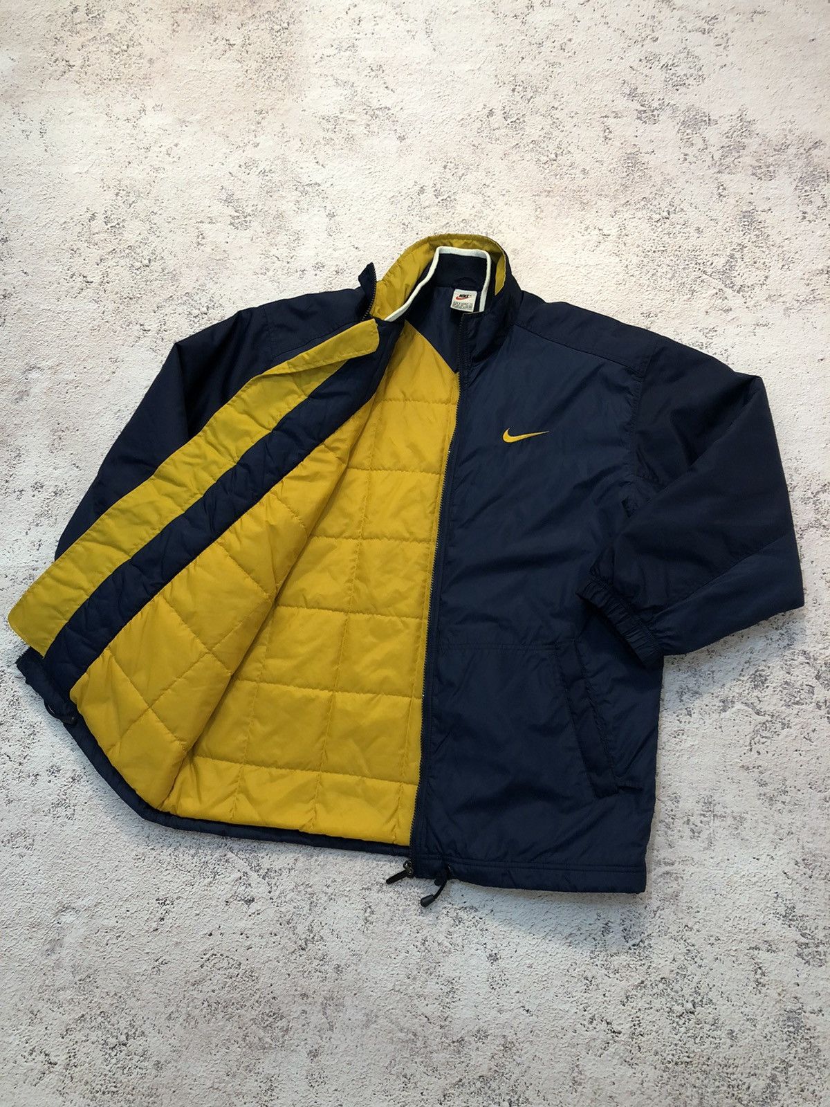 Nike × Vintage Big Logo Vintage Nike Nylon Light Puffer Jacket Size US M / EU 48-50 / 2 - 2 Thumbnail
