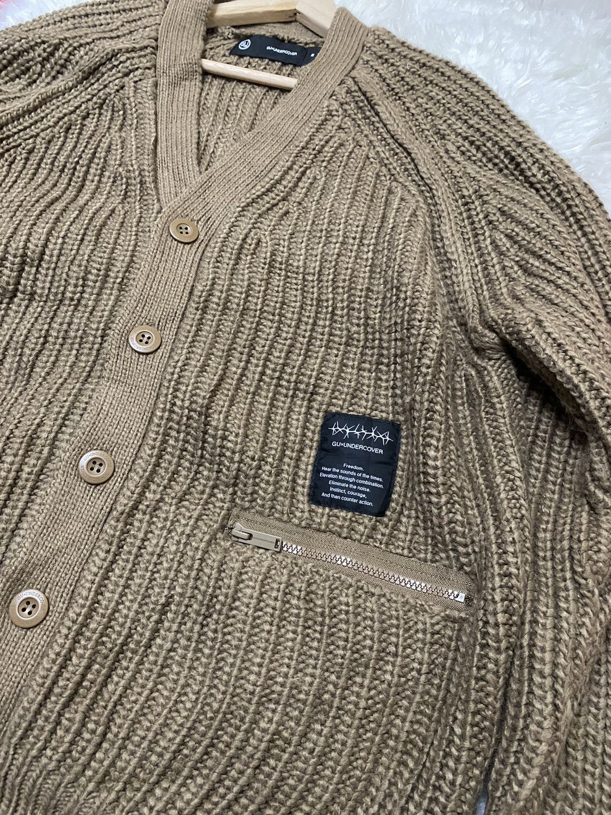 GU × Undercover GUxUNDERCOVER FREEDOM HANDKNIT CARDIGAN Size US M / EU 48-50 / 2 - 3 Thumbnail