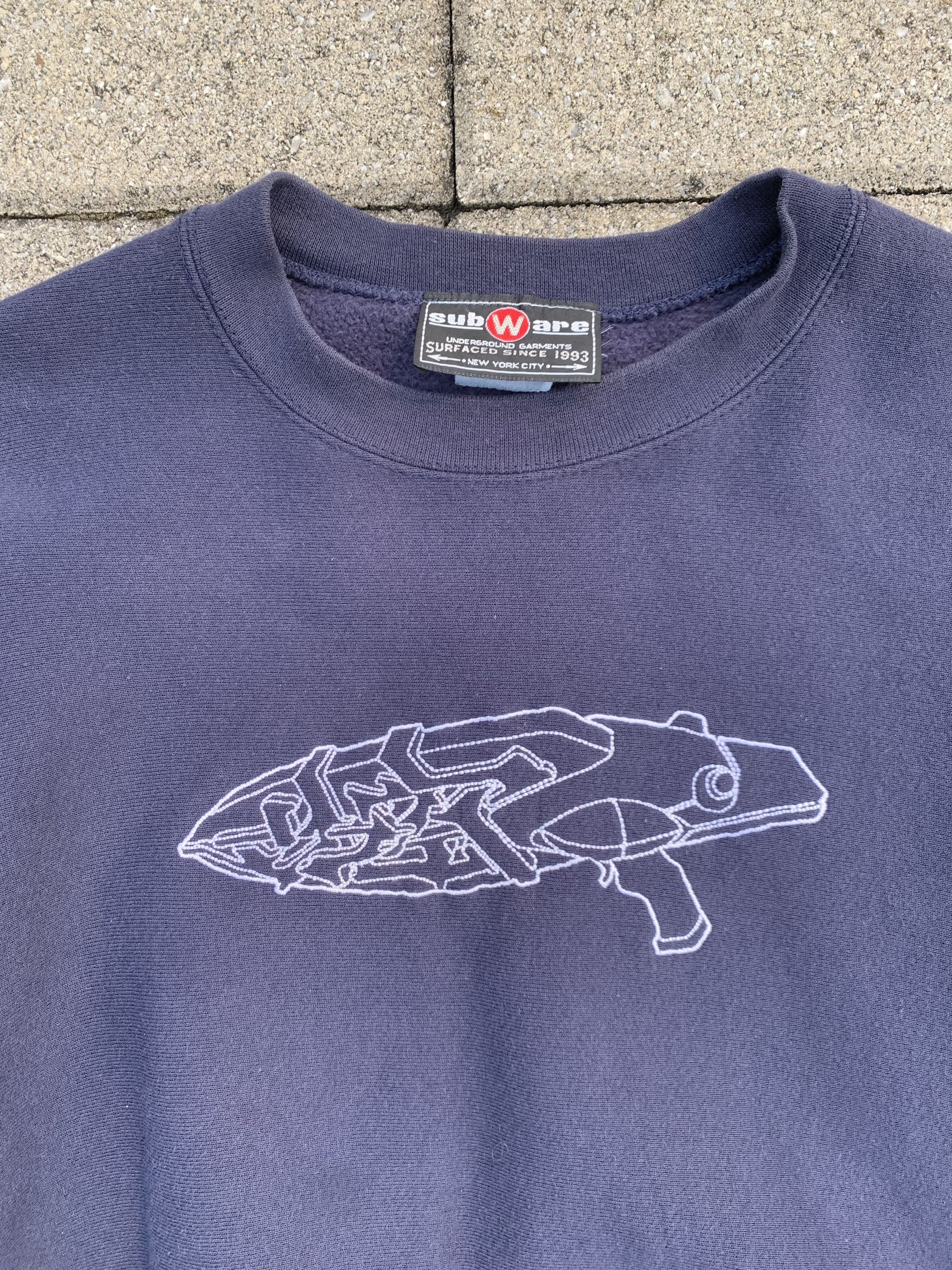 Subware Subware Nesm gun embroidered crewneck stash futura 2000 Size US M / EU 48-50 / 2 - 2 Thumbnail