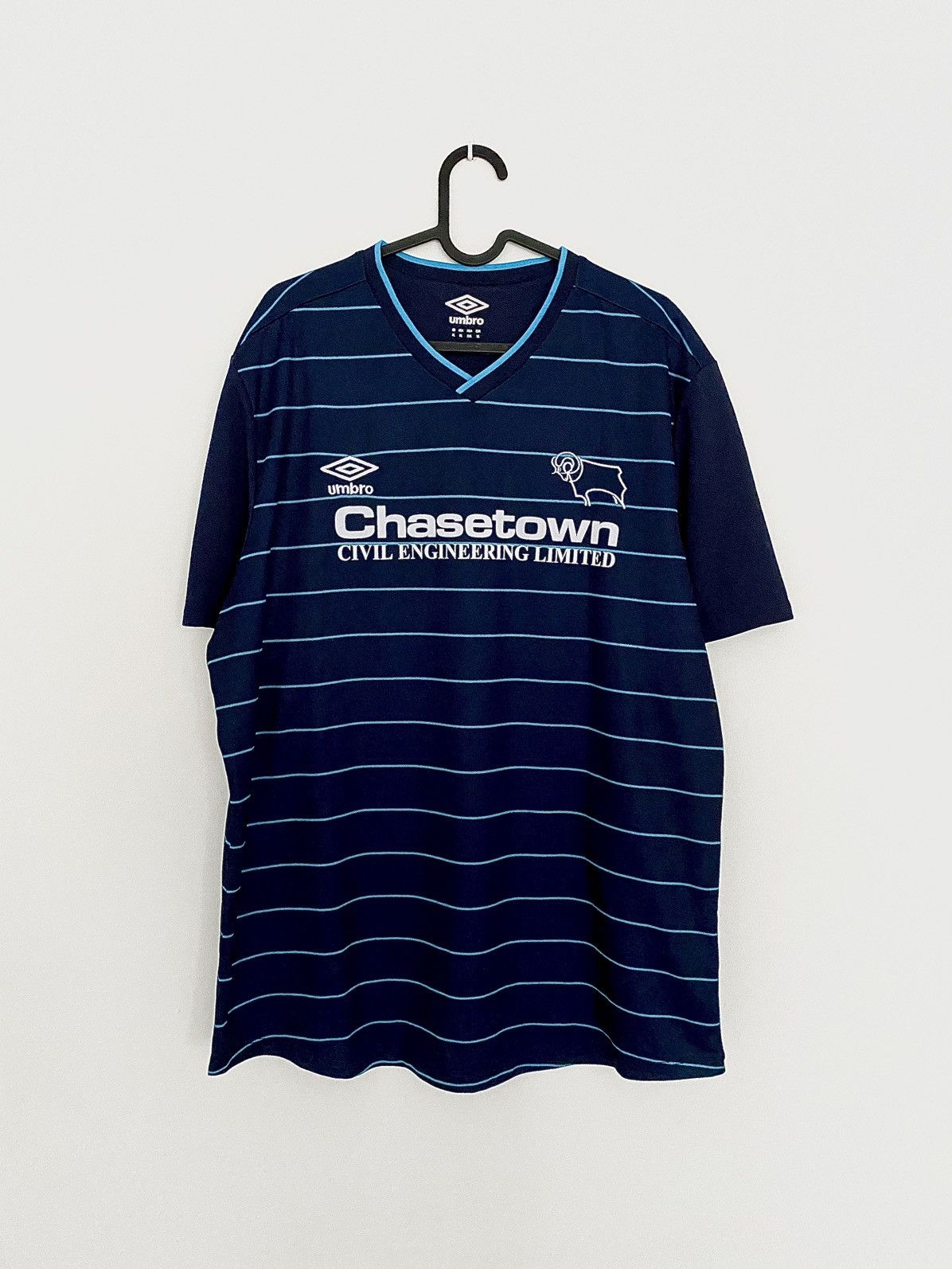 Umbro 2014 2015 Derby County U21 Player Issue Umbro Soccer Jersey Size US XL / EU 56 / 4 - 3 Thumbnail