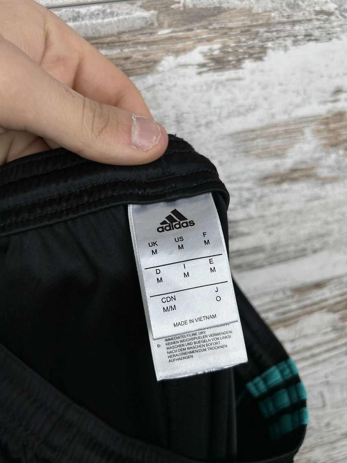 Adidas × Vintage Mens Vintage Adidas FC Real Madrid Shorts football soccer Size US 32 / EU 48 - 3 Thumbnail