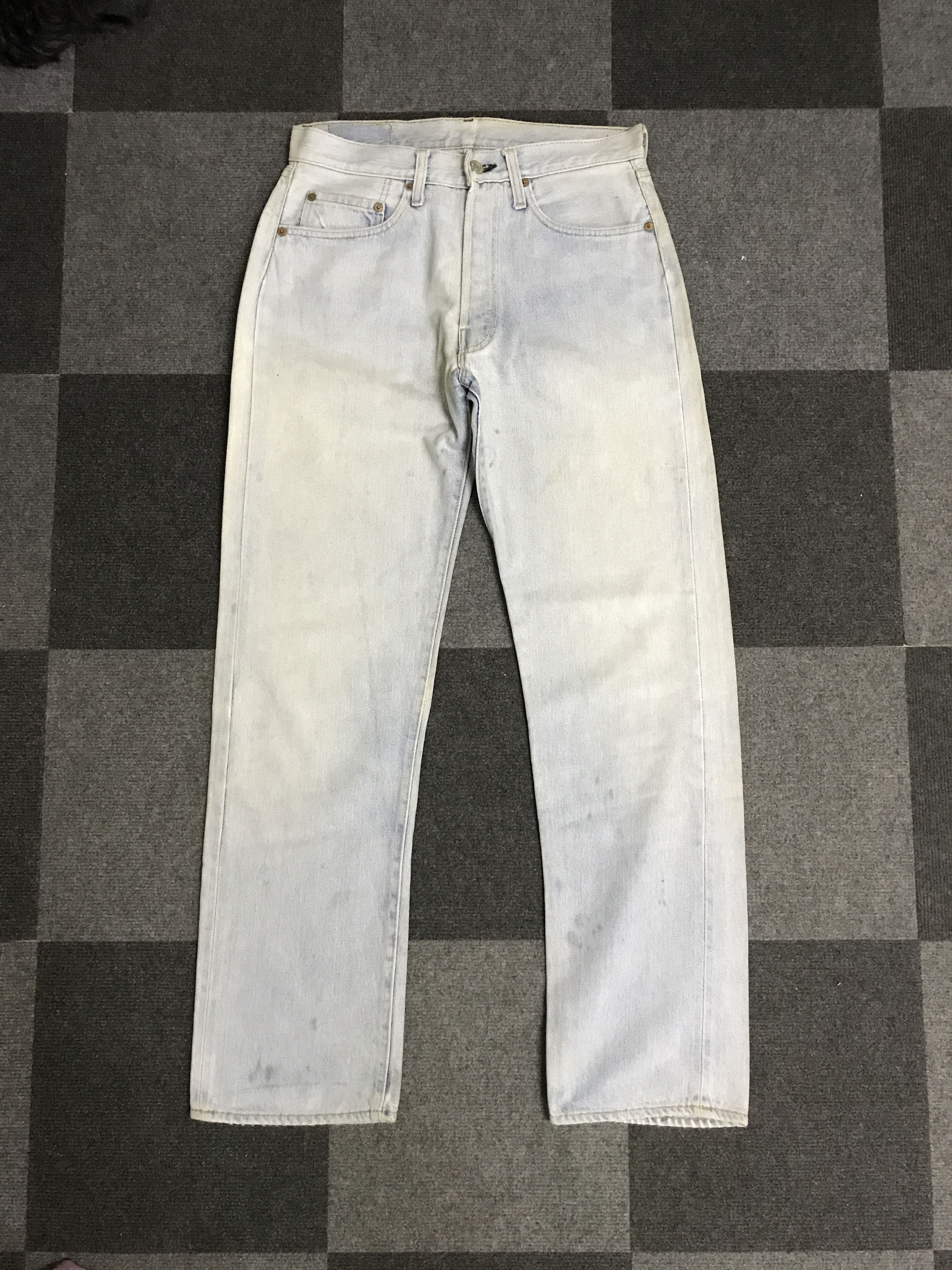 image of Vl156- Vintage Levis 501 Selvedge Light Wash Jeans, Men's (Size 30)