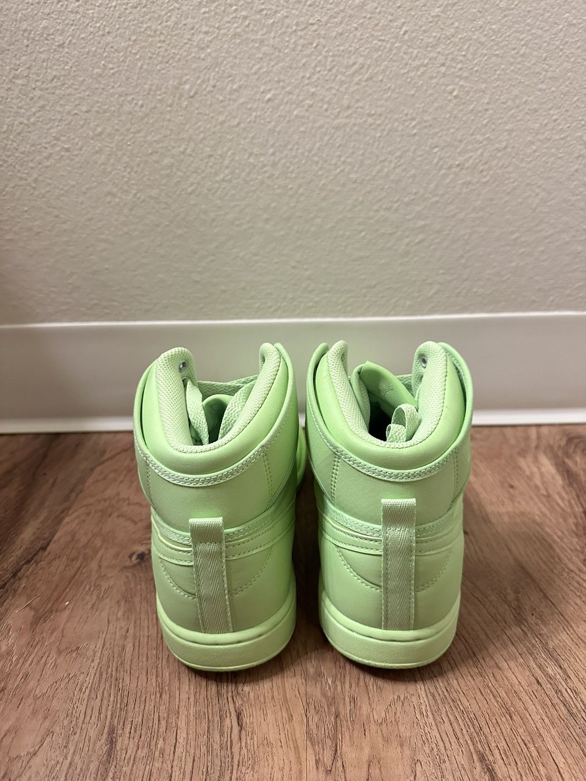 jordan 1 retro ajko billie eilish ghost green