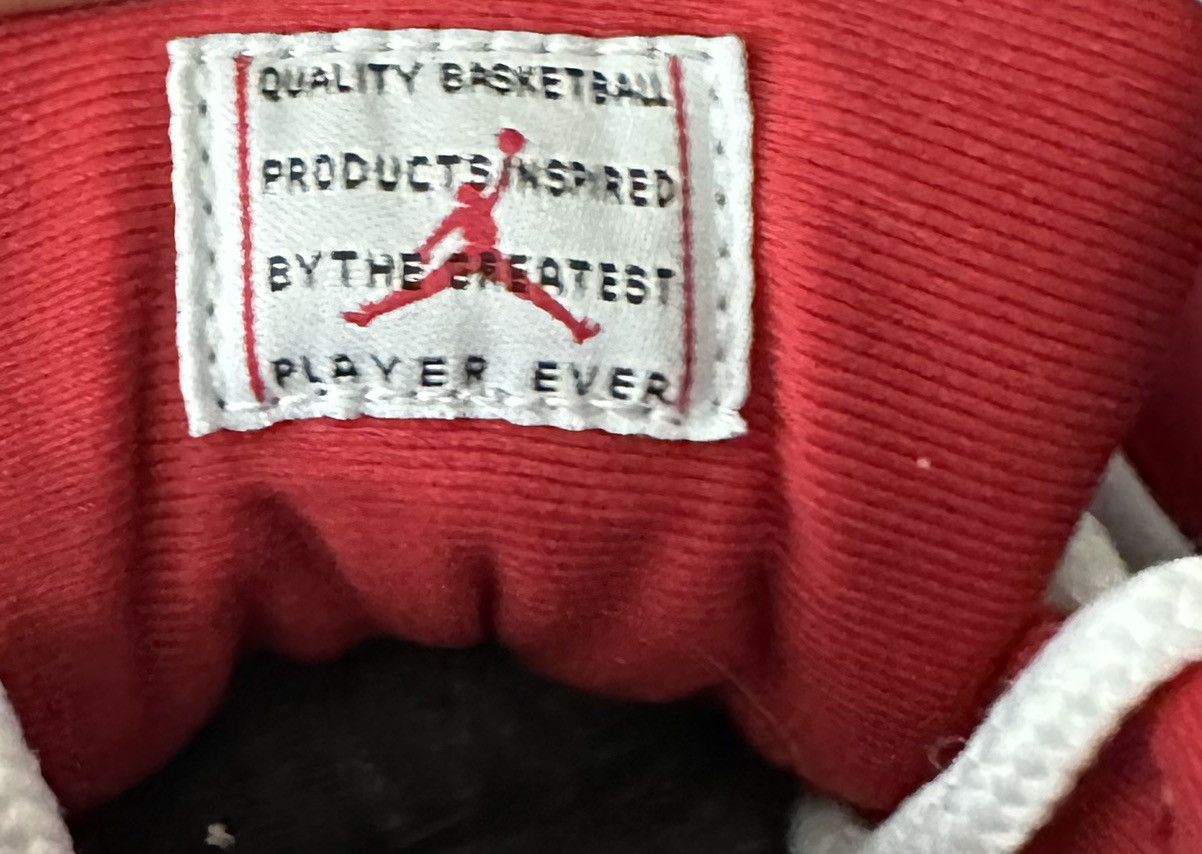 Jordan Brand Jordan Brand Retro 11 “Varsity Red” Size US 10 / EU 43 - 6 Thumbnail