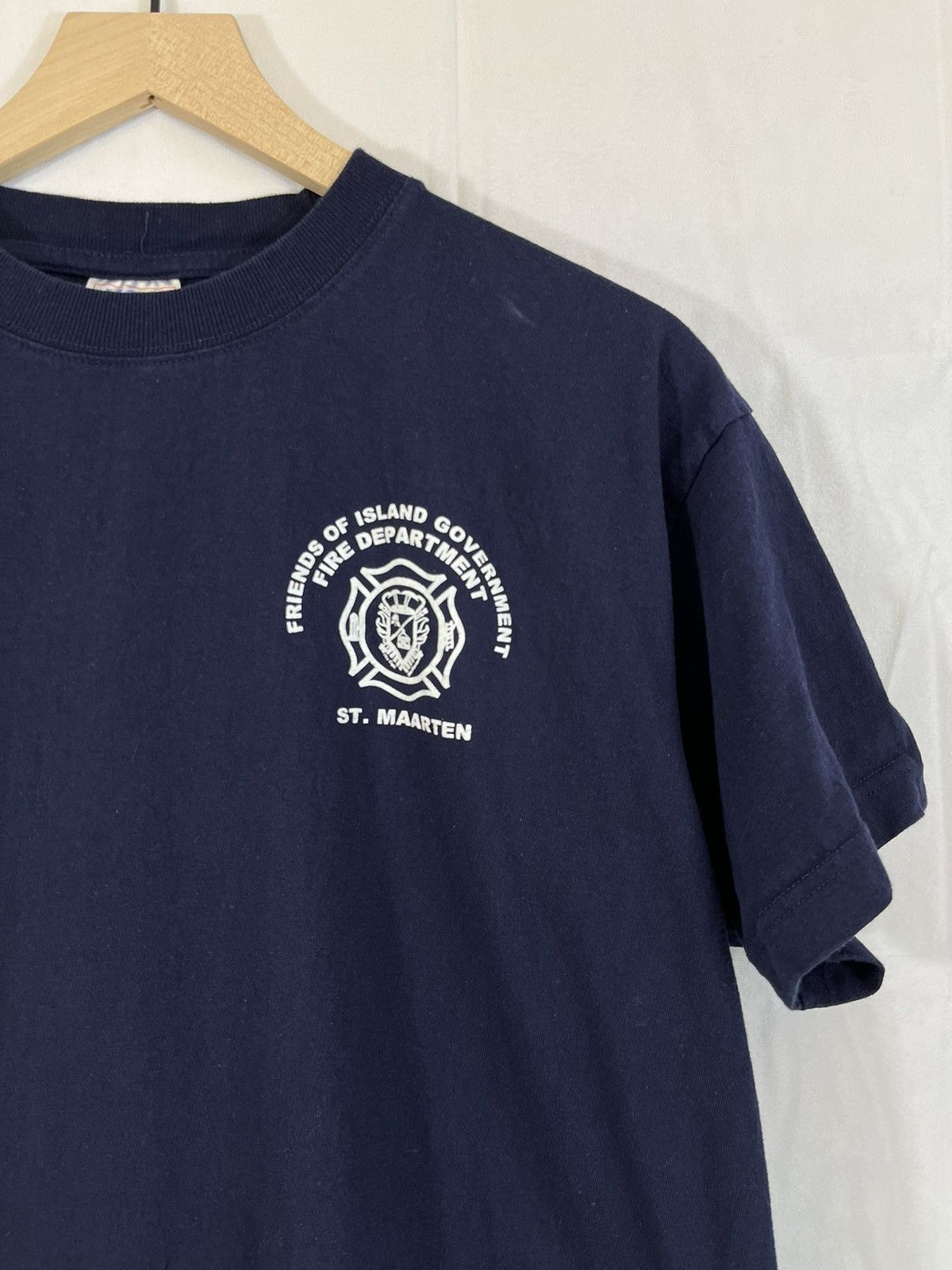 Vintage Vintage St Maarten Island Distressed Tee Size US L / EU 52-54 / 3 - 2 Thumbnail
