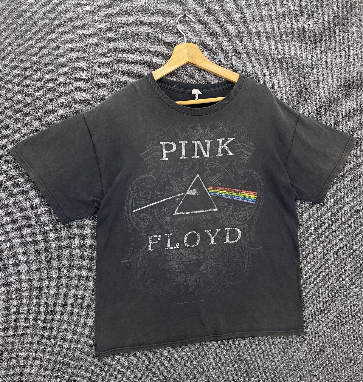 Band Tees Vintage Pink Floyd Punk Rock Band Trashed Tees T Shirts Size US L / EU 52-54 / 3 - 2 Thumbnail