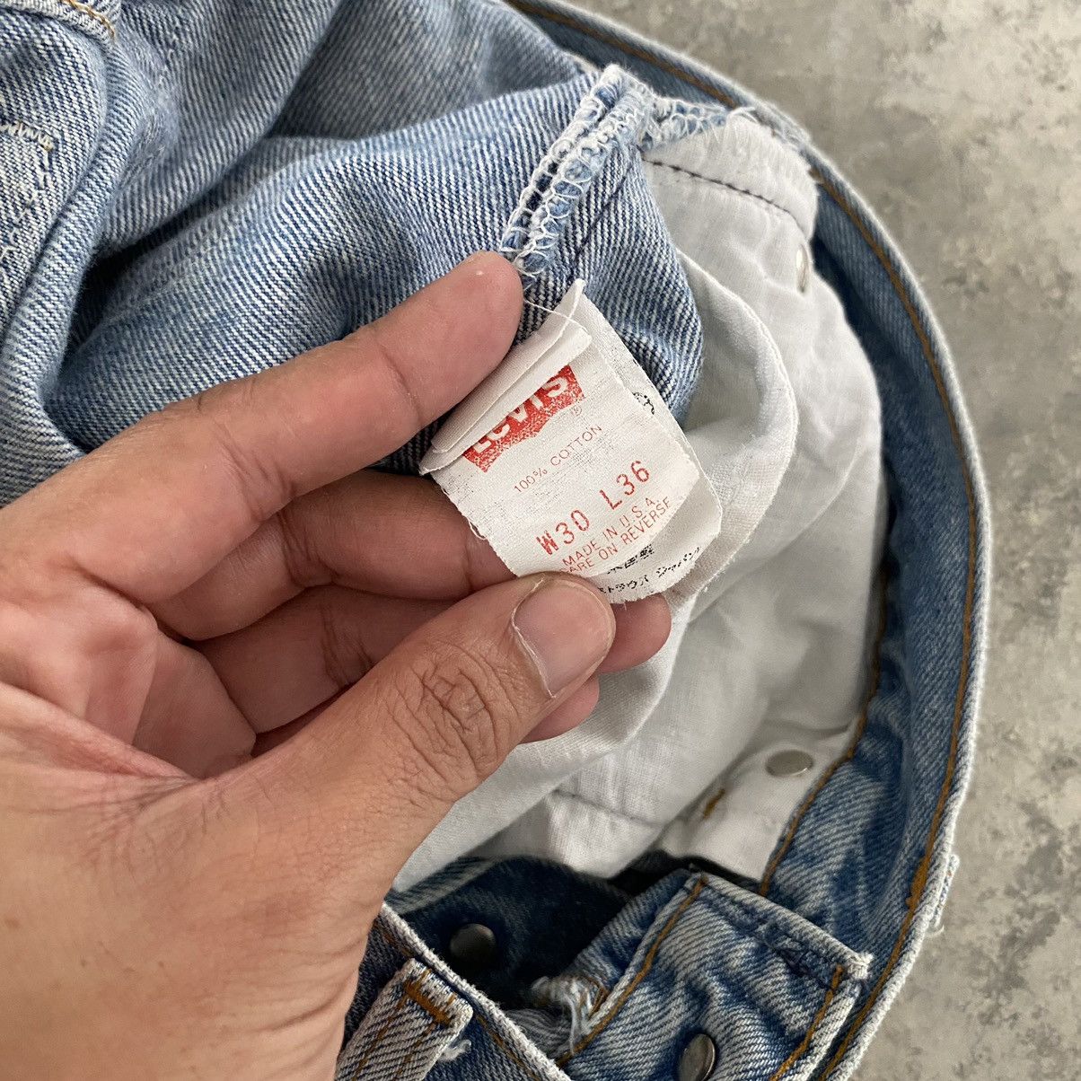 Levi's VTG Early 90’s Levi's 501 Faded Blue Denim Jeans Size US 28 / EU 44 - 17 Thumbnail