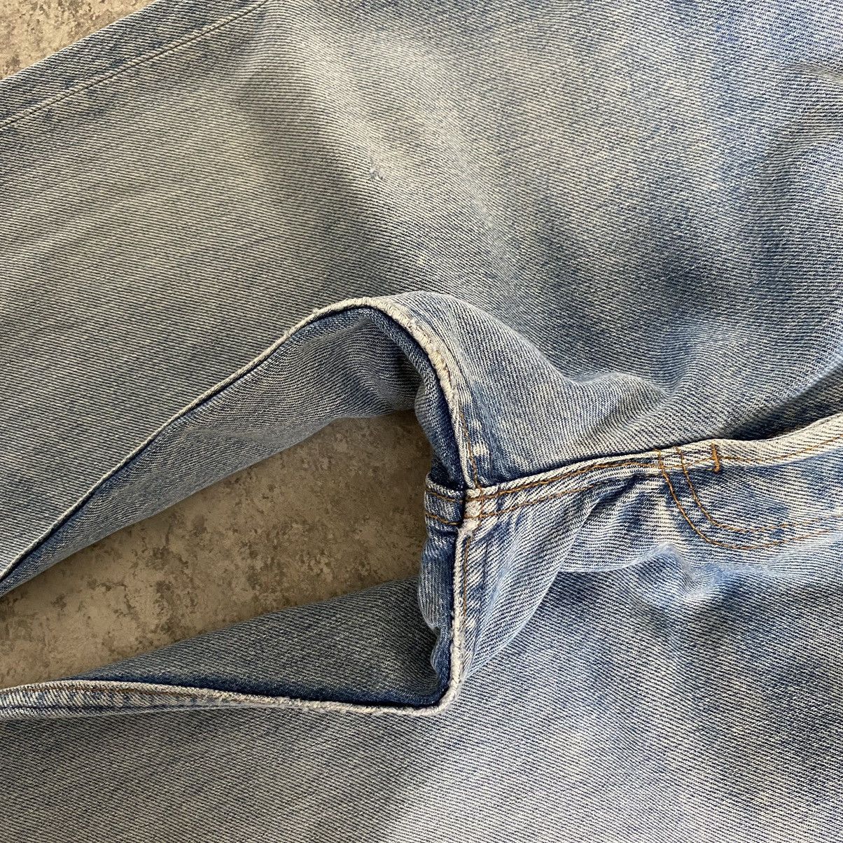 Levi's VTG Early 90’s Levi's 501 Faded Blue Denim Jeans Size US 28 / EU 44 - 8 Thumbnail