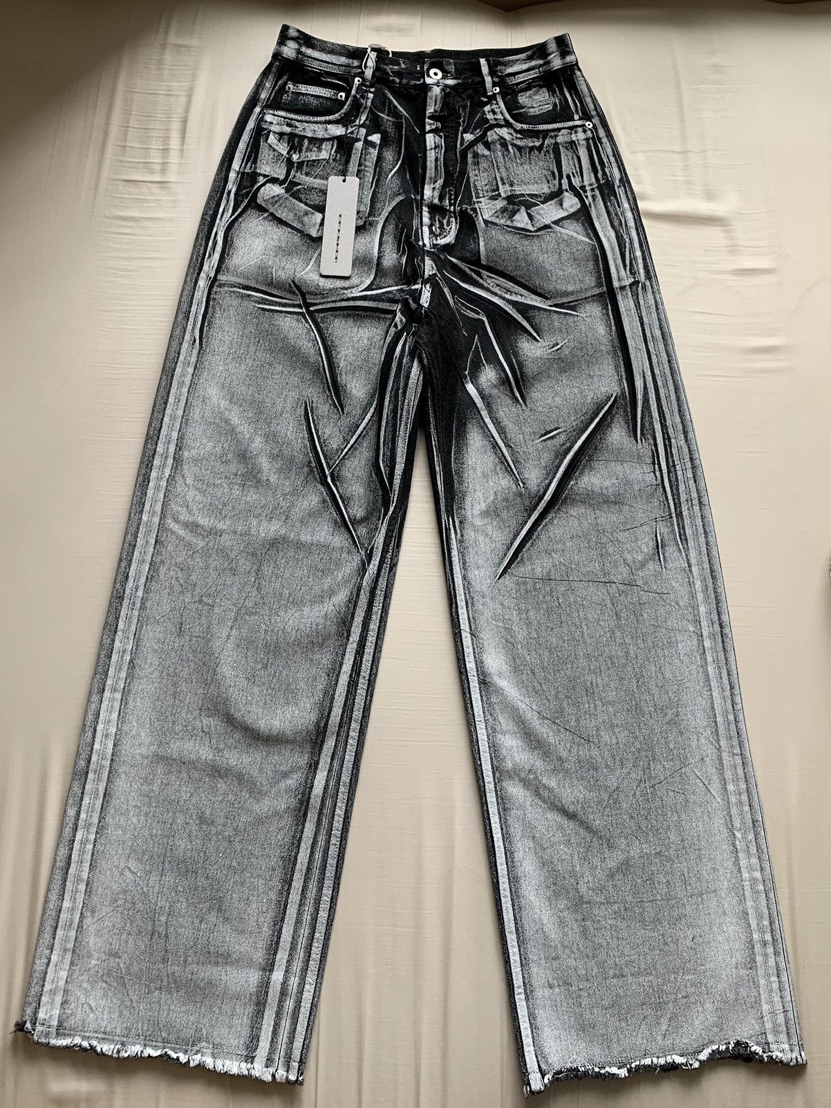 Image of Rick Owens Pantaloni Geth Denim in Black, Men's (Size 31)