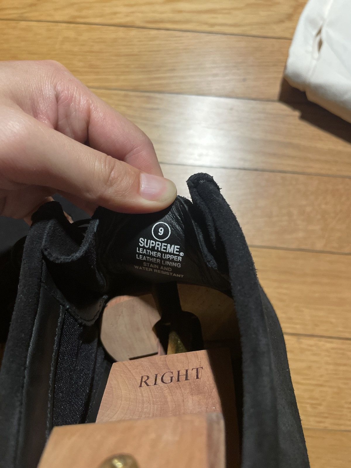 Clarks × Supreme Supreme Clarks Wallabe Gore-tex Vibram Black Size US 9 / EU 42 - 6 Thumbnail