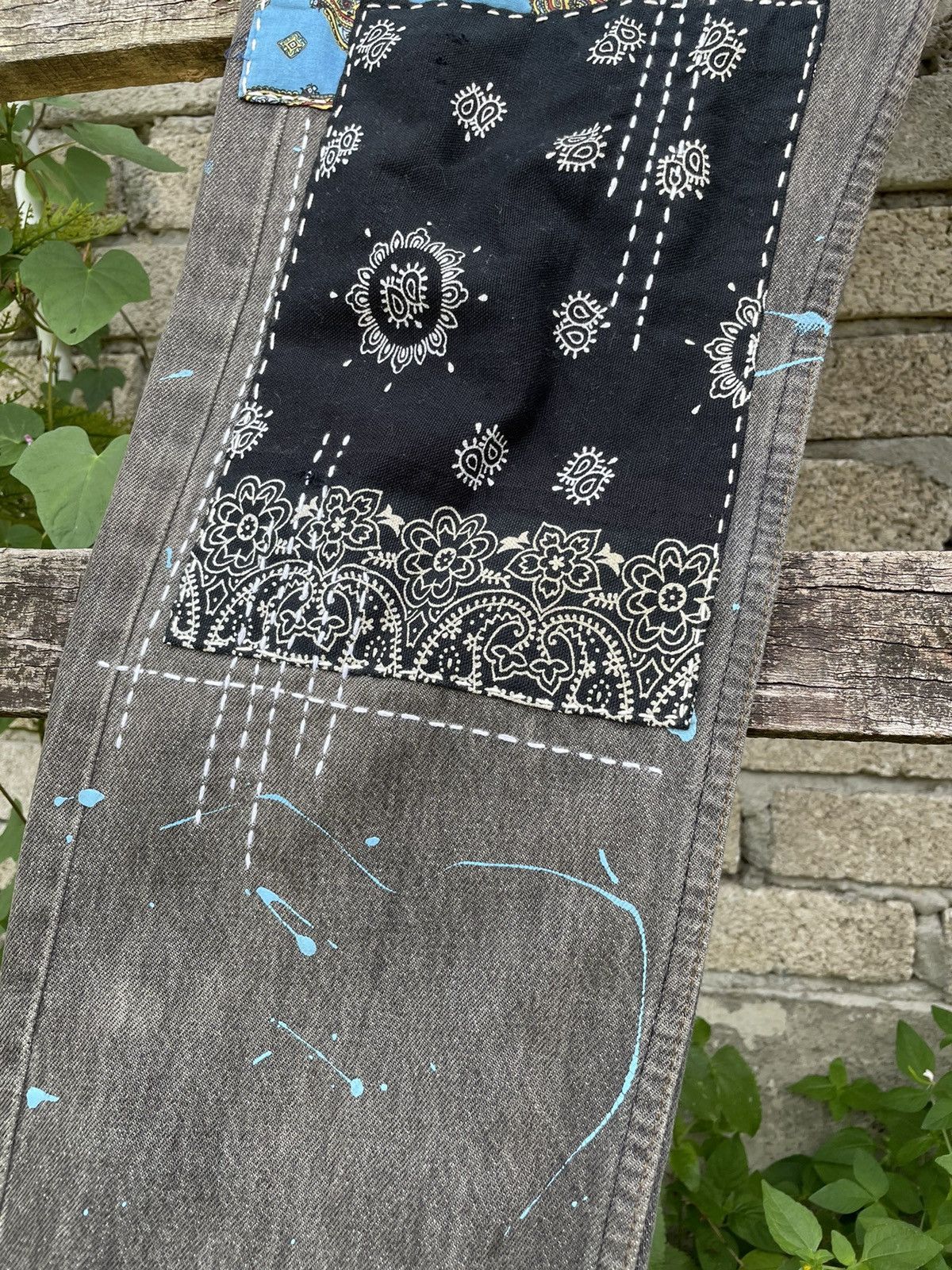Levi's × Levi's Vintage Clothing Levis 501 Sashiko Patchwork Reworked Painter Denim Jeans Size US 32 / EU 48 - 5 Thumbnail