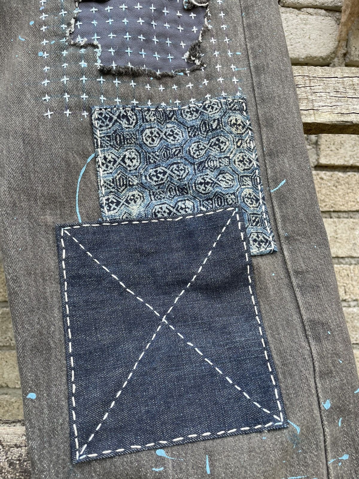 Levi's × Levi's Vintage Clothing Levis 501 Sashiko Patchwork Reworked Painter Denim Jeans Size US 32 / EU 48 - 8 Thumbnail