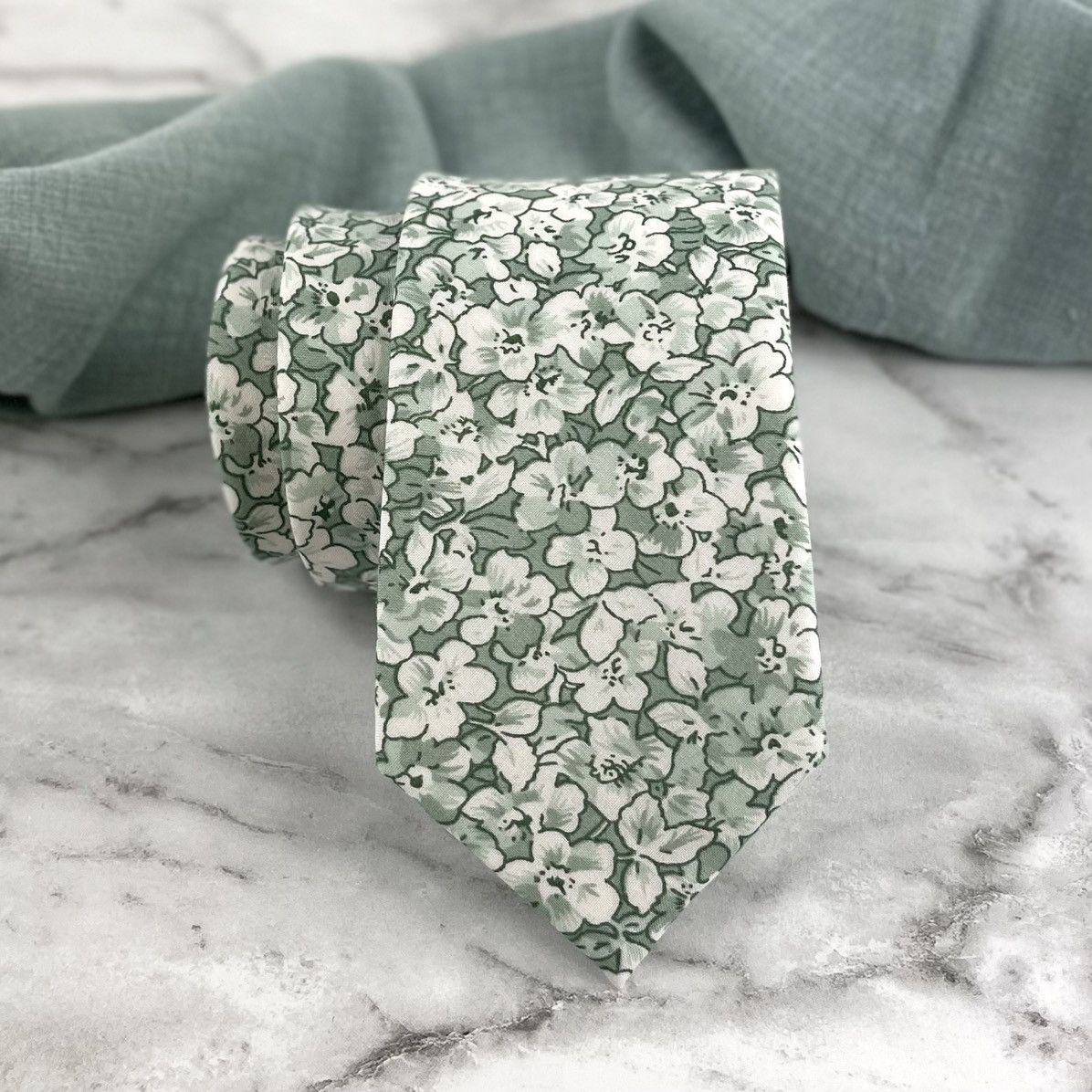 Other Men's Misty Sage Green Floral Print Necktie Slim 2.5” Width Size ONE SIZE - 3 Thumbnail