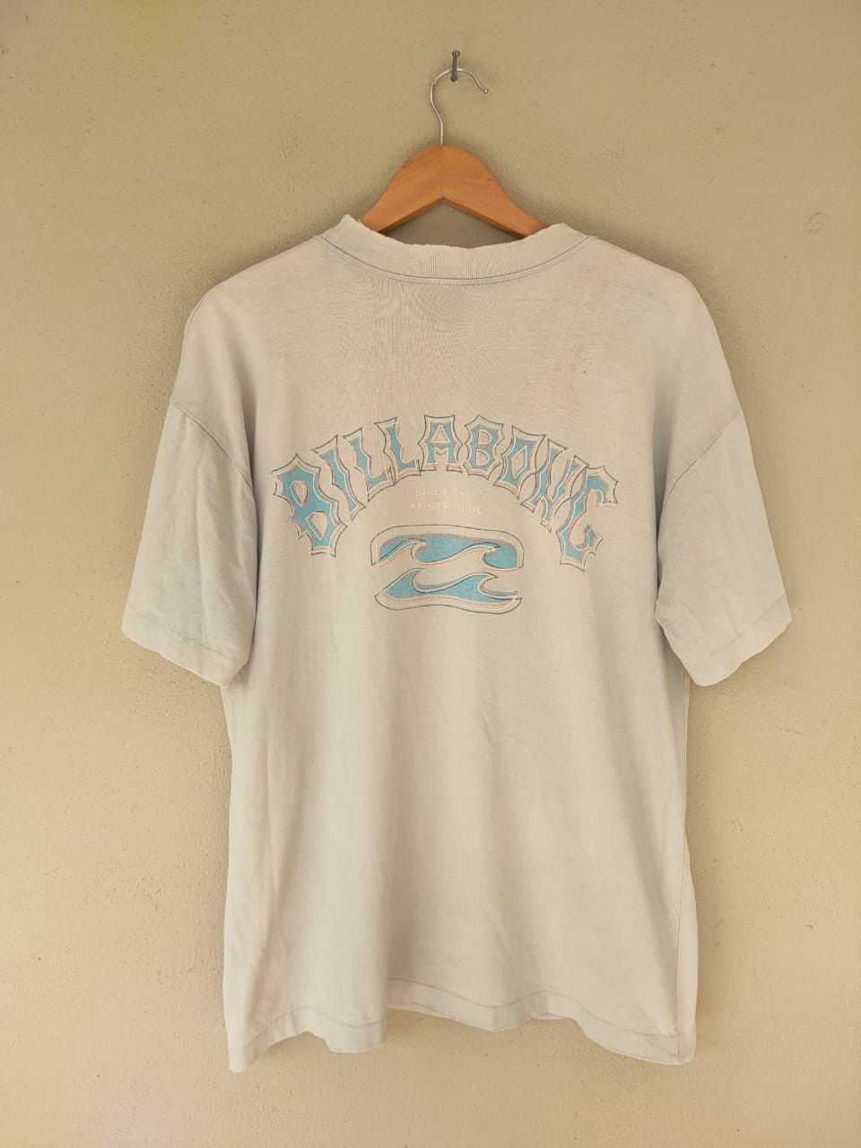 Billabong Vintage Billabong Worn T Size US L / EU 52-54 / 3 - 1 Thumbnail