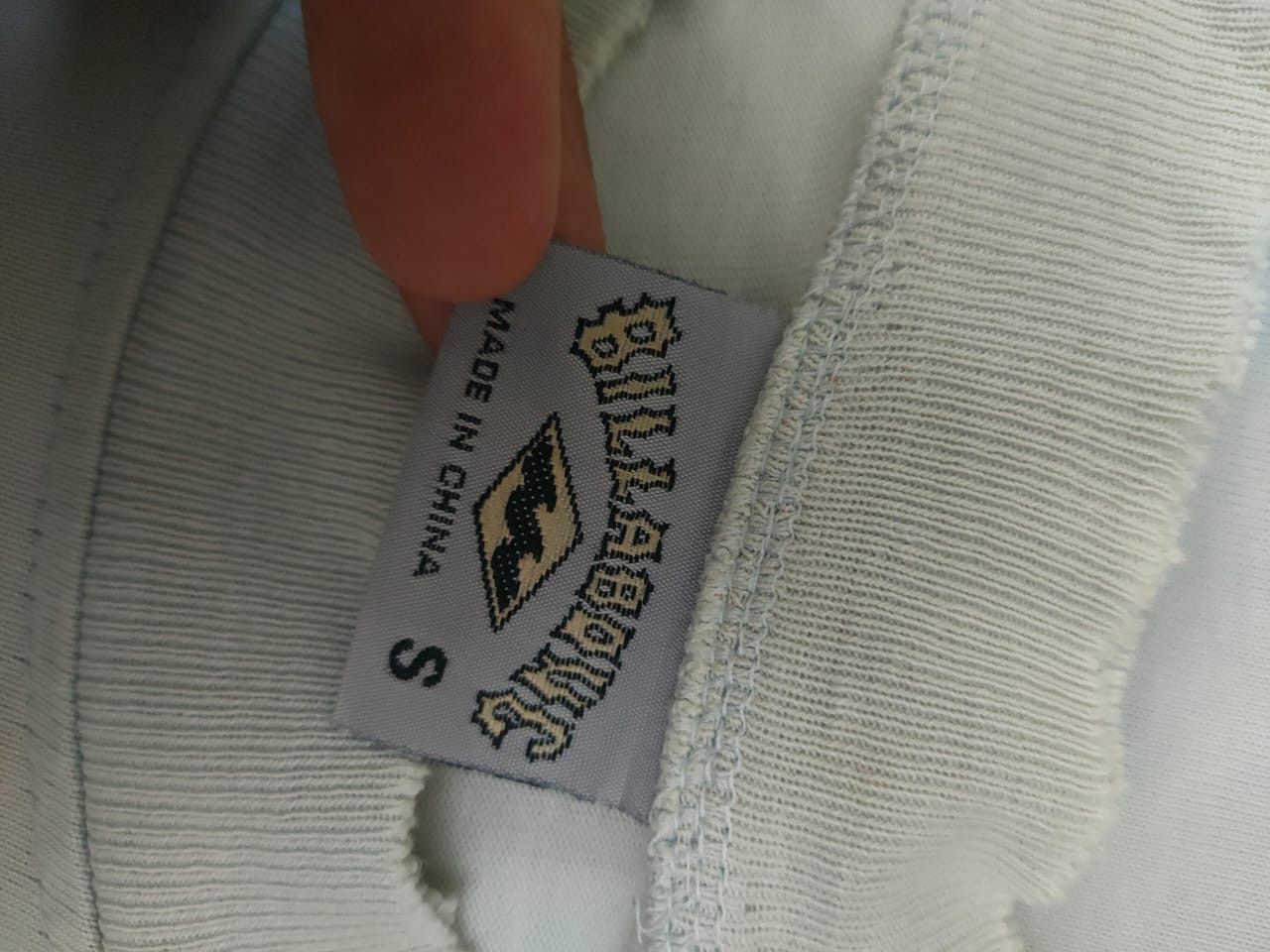 Billabong Vintage Billabong Worn T Size US L / EU 52-54 / 3 - 6 Thumbnail