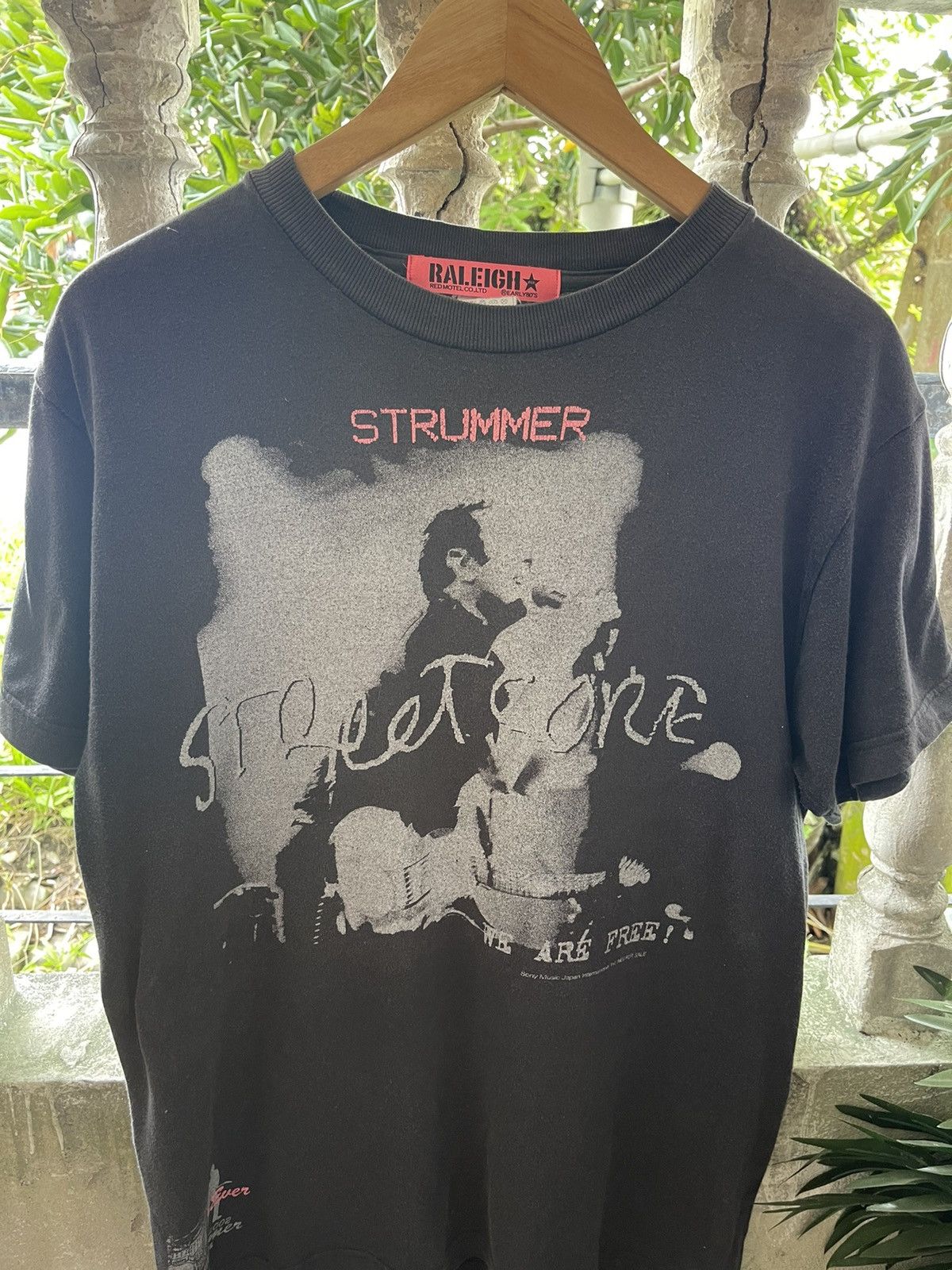 Band Tees × Vintage VINTAGE FADED TEE JOE STRUMMER X THEMESCALEROS/THE CLASH Size US M / EU 48-50 / 2 - 2 Thumbnail