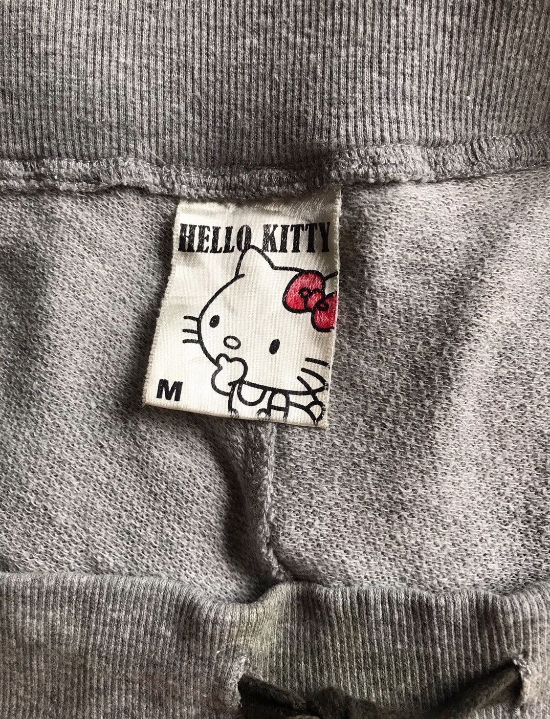 Japanese Brand 🔥Hello Kitty Three Quarter Pants Size US 30 / EU 46 - 3 Thumbnail