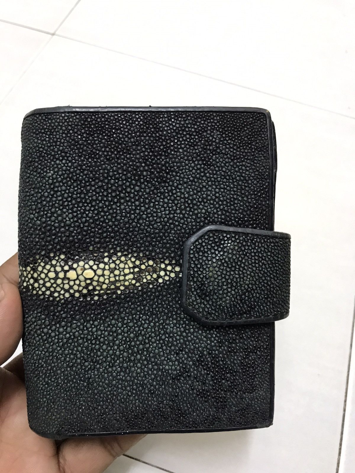Leather × Vintage AUTHENTIC STINGRAY WALLET Size ONE SIZE - 1 Thumbnail