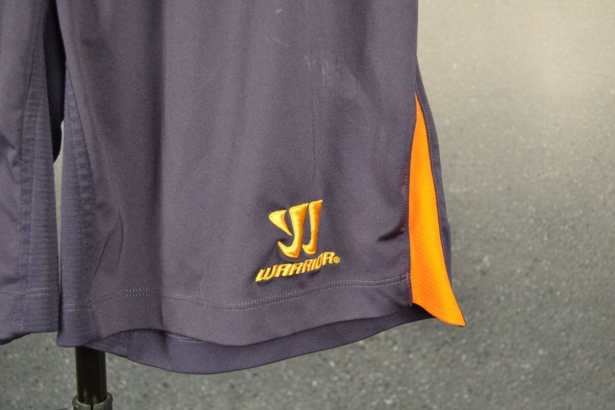 Warrior Liverpool FC 2012 2013 third warrior soccer shorts Size US 32 / EU 48 - 4 Thumbnail