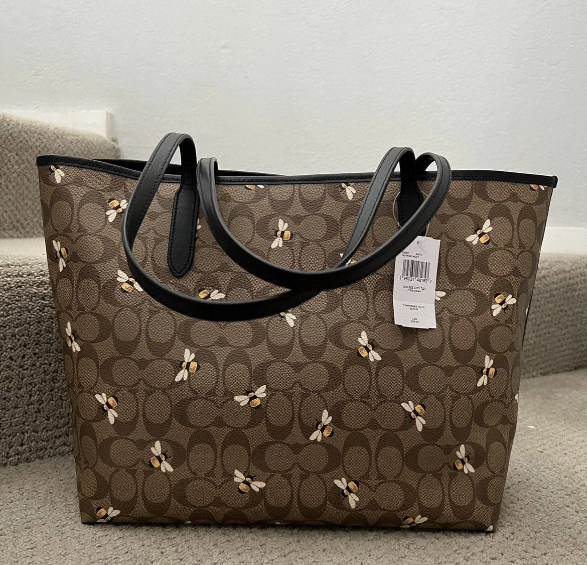 Coach discount City Tote With Bee Print