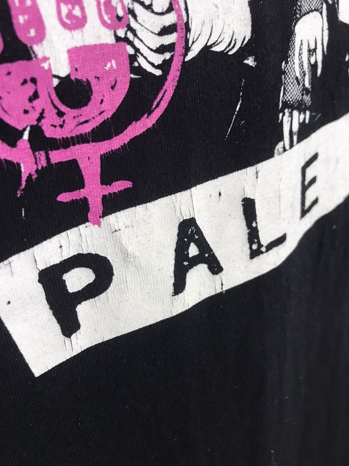 Band Tees Pale Waves band t-shirt Size US L / EU 52-54 / 3 - 4 Thumbnail