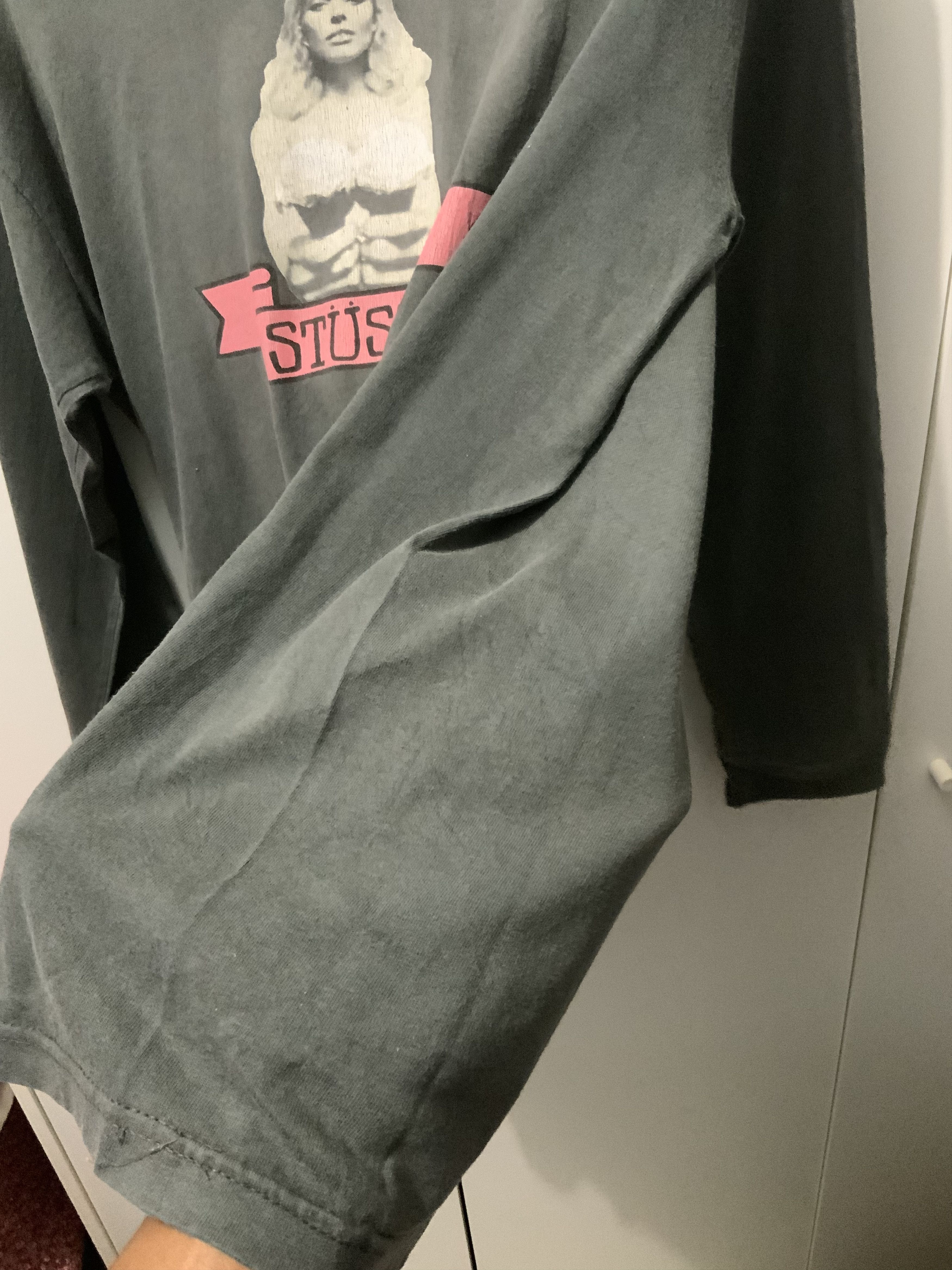 Stussy Vintage Stussy Women hold Ice cream Faded Long Sleeve Size US M / EU 48-50 / 2 - 9 Thumbnail