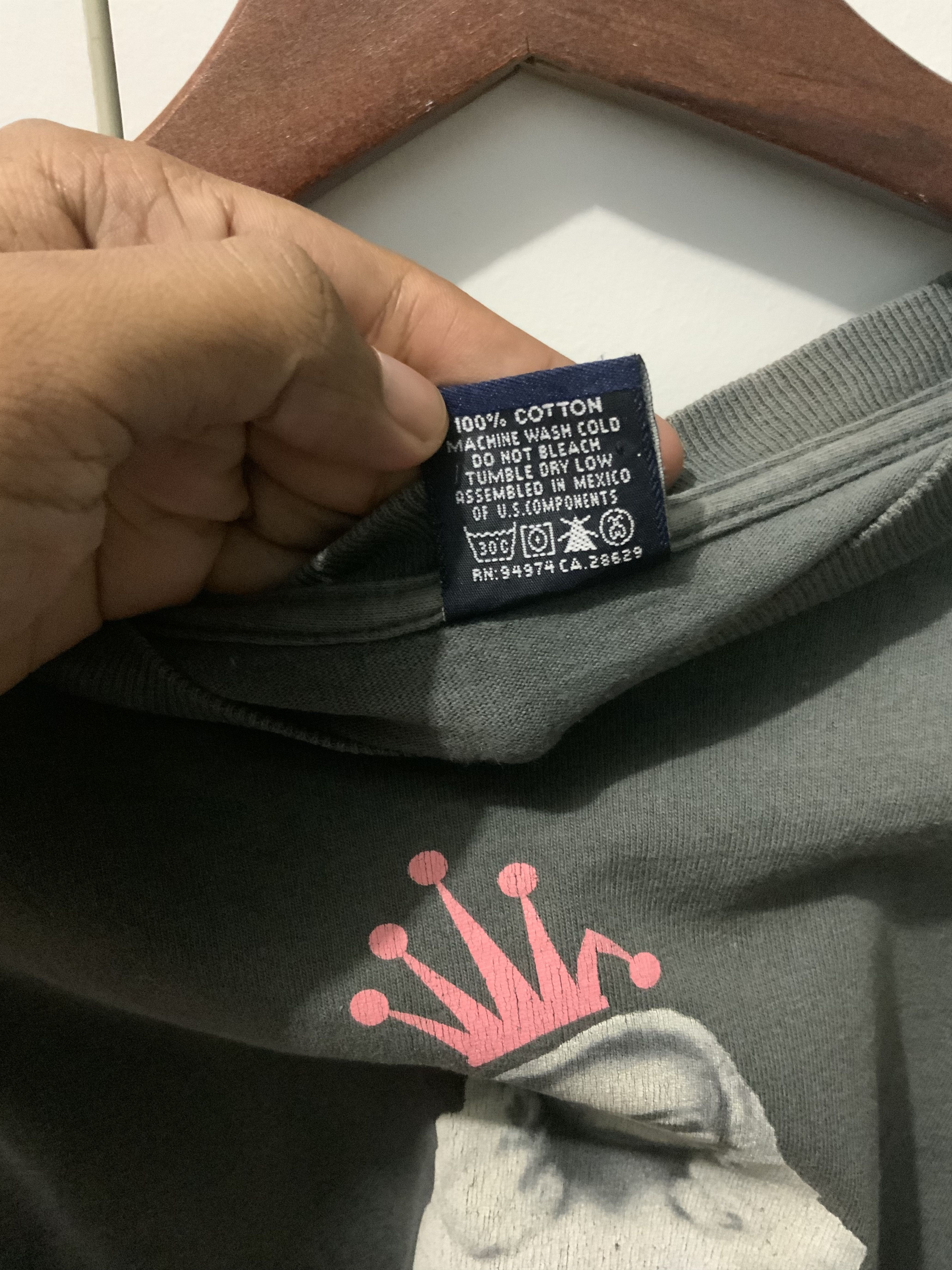 Stussy Vintage Stussy Women hold Ice cream Faded Long Sleeve Size US M / EU 48-50 / 2 - 8 Thumbnail