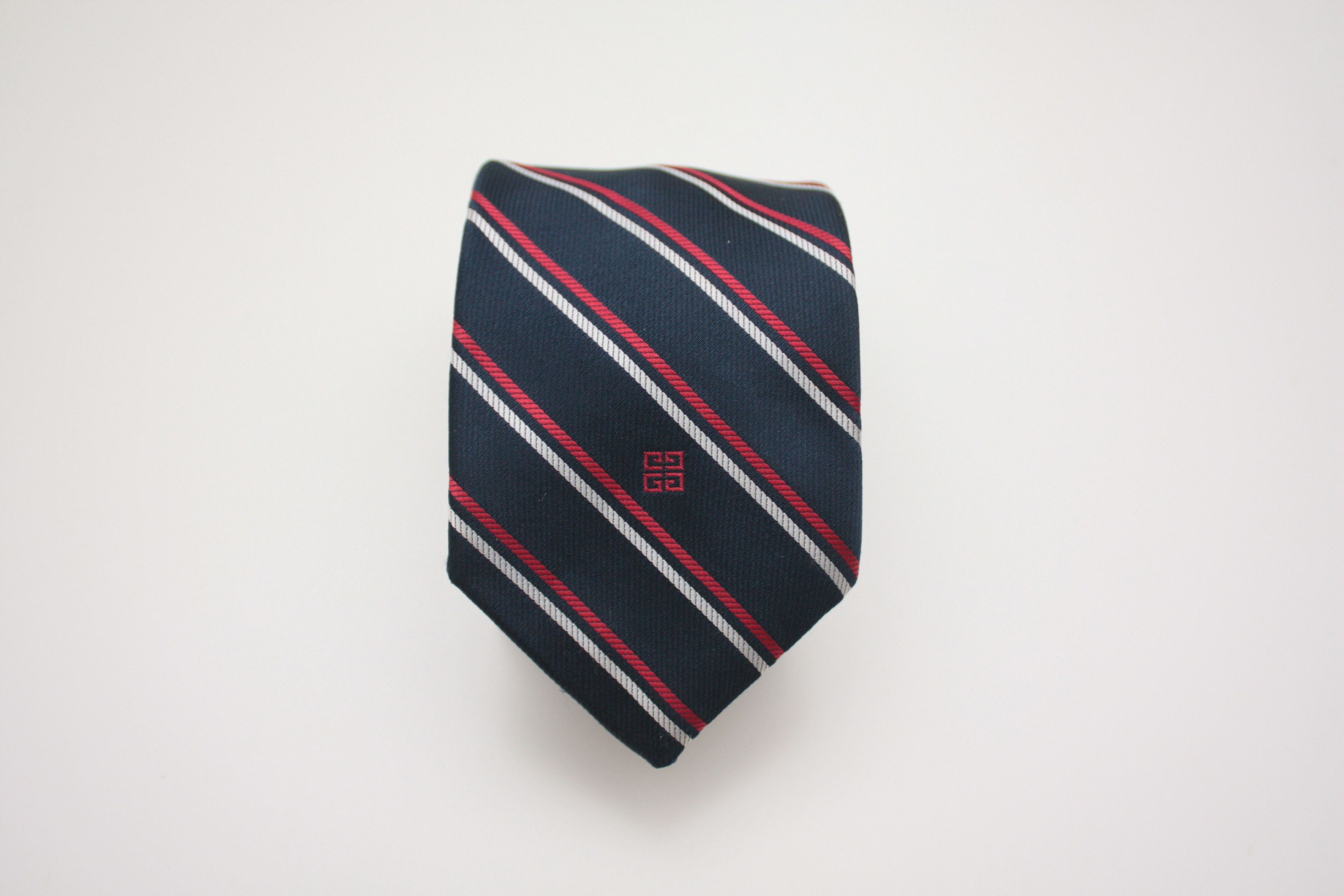 Givenchy Givenchy Monsieur Navy Silk Tie Made In U.S.A. Size ONE SIZE - 4 Thumbnail