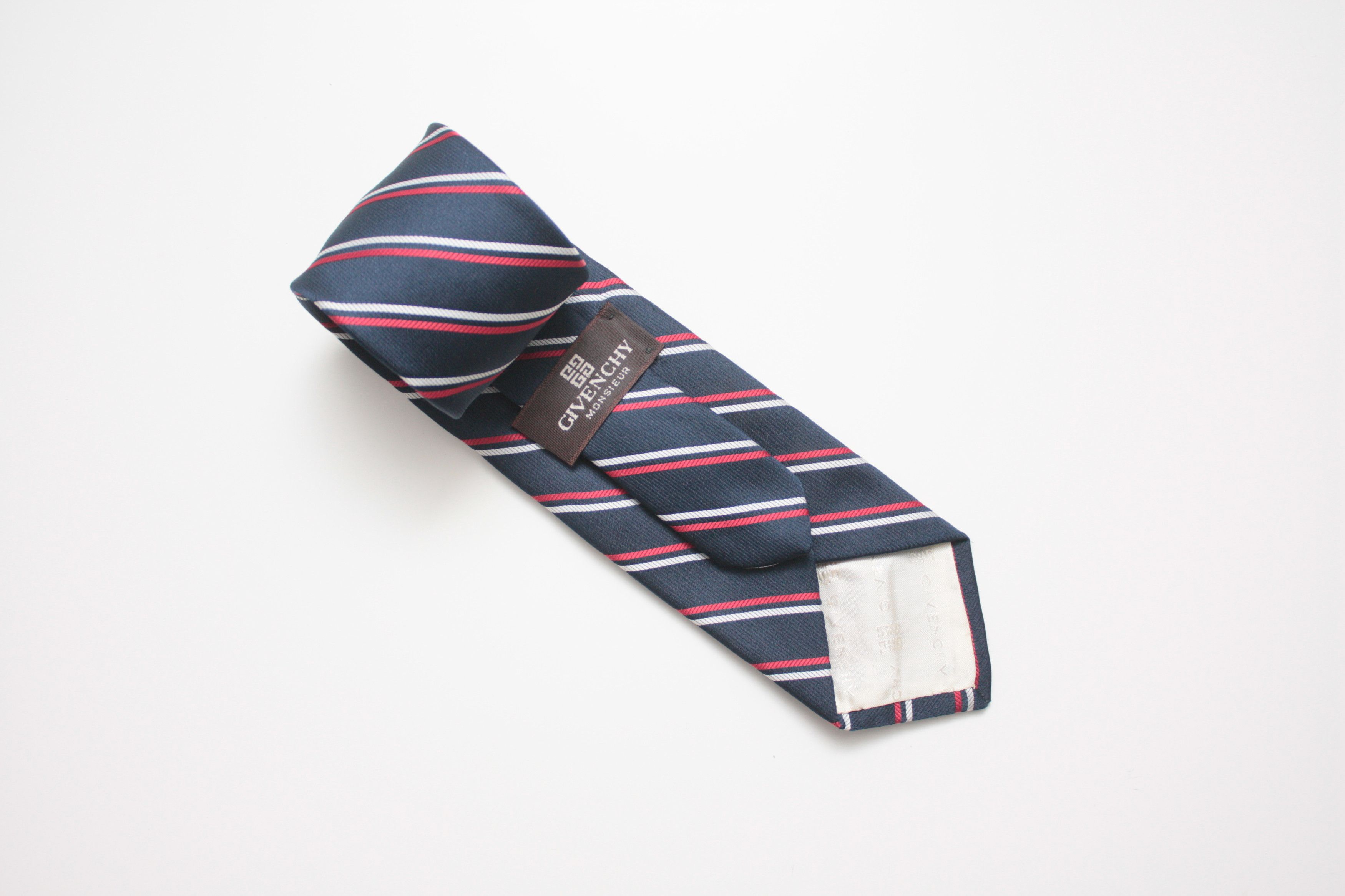 Givenchy Givenchy Monsieur Navy Silk Tie Made In U.S.A. Size ONE SIZE - 1 Thumbnail