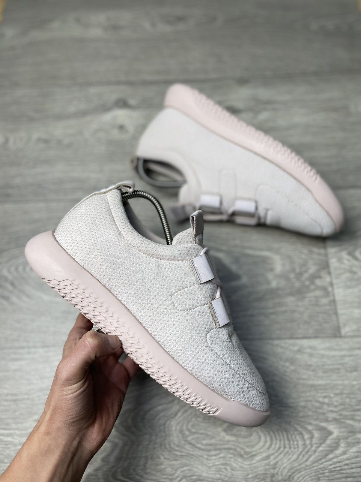 Hermes HERMES 🔥 Mesh Technical Canvas Team Sneakers Size 40 Size US 7 / EU 40 - 1 Thumbnail