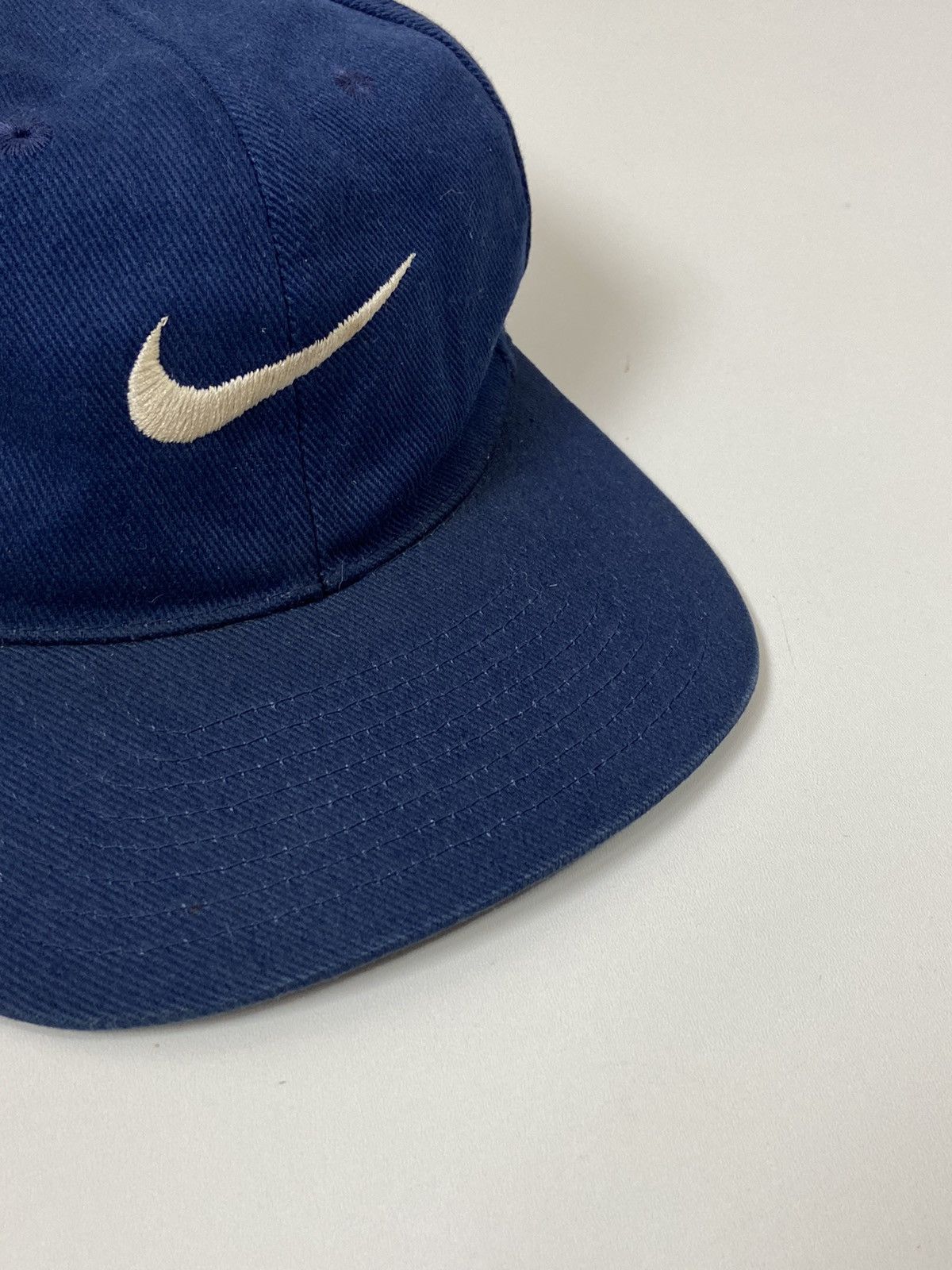 Vintage Nike Vintage Cap Swoosh Hype Style Streetwear Size ONE SIZE - 6 Thumbnail