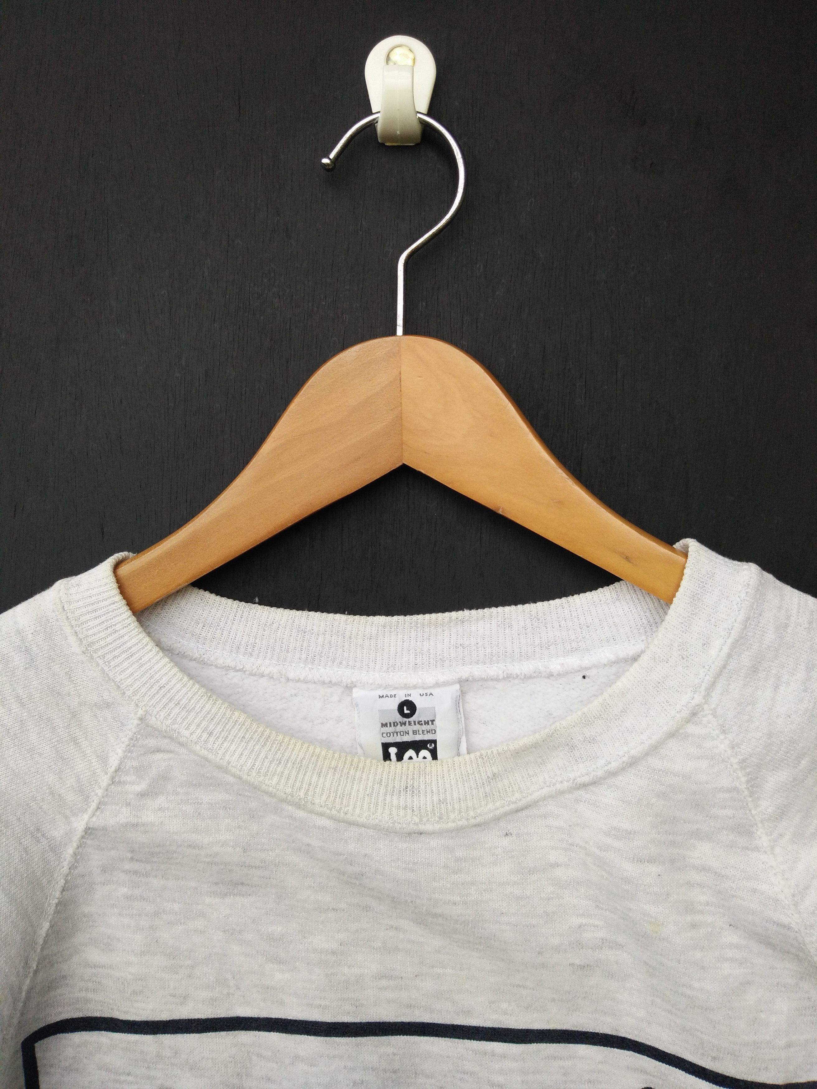 Lee × Vintage Vintage LEE Sweatshirt Crewneck Big Logo Size US L / EU 52-54 / 3 - 5 Thumbnail