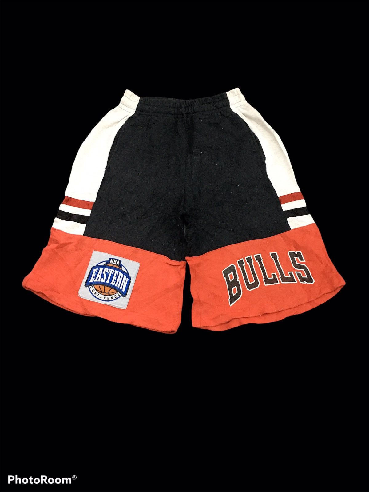NBA × Vintage Vintage NBA Eastern Bulls Sort Pants Size US 30 / EU 46 - 1 Thumbnail
